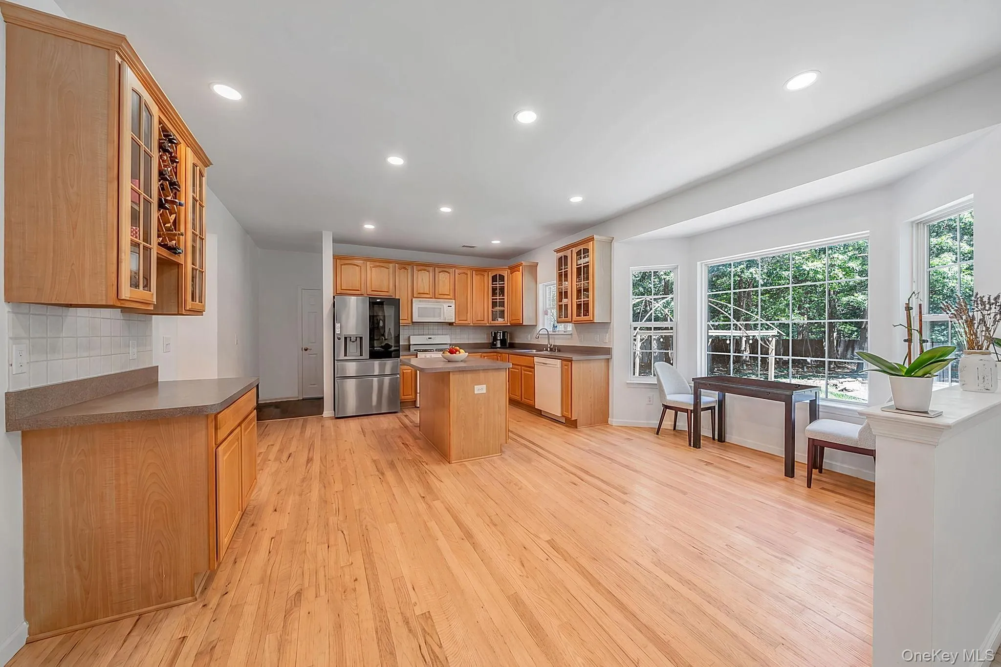 9 Mulligan Drive, Brookhaven, NY, 5 Bedrooms Bedrooms, 6 Rooms Rooms,4 BathroomsBathrooms,Residential,For Rent,Mulligan,0,1012093 9 Mulligan Drive, Brookhaven, NY, 5 Bedrooms Bedrooms, 6 Rooms Rooms,4 BathroomsBathrooms,Residential,For Rent,Mulligan,0,1012093