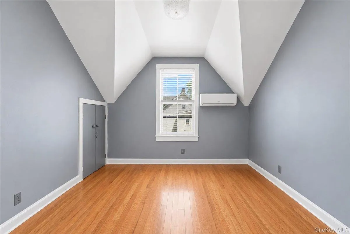 413 Union Avenue, Mount Vernon, NY, 3 Bedrooms Bedrooms, 10 Rooms Rooms,2 BathroomsBathrooms,Residential,For Rent,Union,0,1012095 413 Union Avenue, Mount Vernon, NY, 3 Bedrooms Bedrooms, 10 Rooms Rooms,2 BathroomsBathrooms,Residential,For Rent,Union,0,1012095