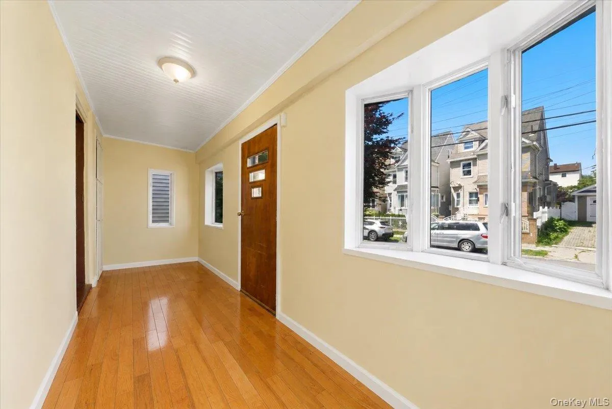 413 Union Avenue, Mount Vernon, NY, 3 Bedrooms Bedrooms, 10 Rooms Rooms,2 BathroomsBathrooms,Residential,For Rent,Union,0,1012095 413 Union Avenue, Mount Vernon, NY, 3 Bedrooms Bedrooms, 10 Rooms Rooms,2 BathroomsBathrooms,Residential,For Rent,Union,0,1012095