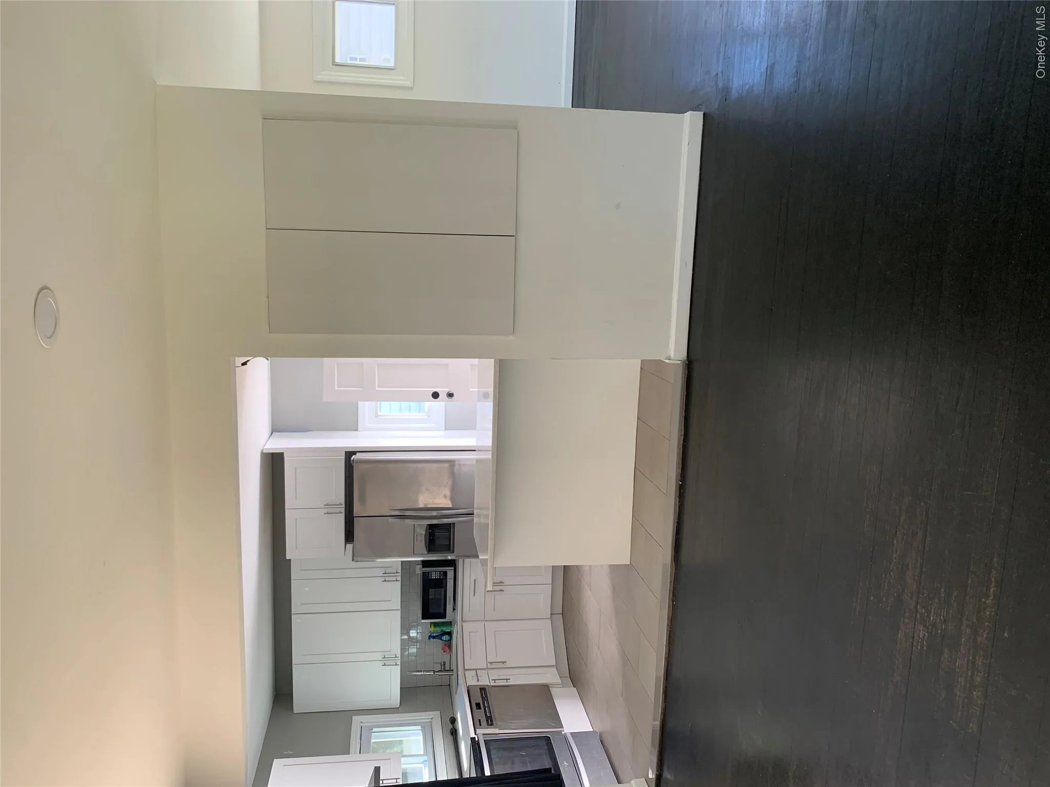 402 Leslie Lane, Hempstead, NY, 3 Bedrooms Bedrooms, 6 Rooms Rooms,2 BathroomsBathrooms,Residential Lease,For Rent,Leslie,0,1012097 402 Leslie Lane, Hempstead, NY, 3 Bedrooms Bedrooms, 6 Rooms Rooms,2 BathroomsBathrooms,Residential Lease,For Rent,Leslie,0,1012097