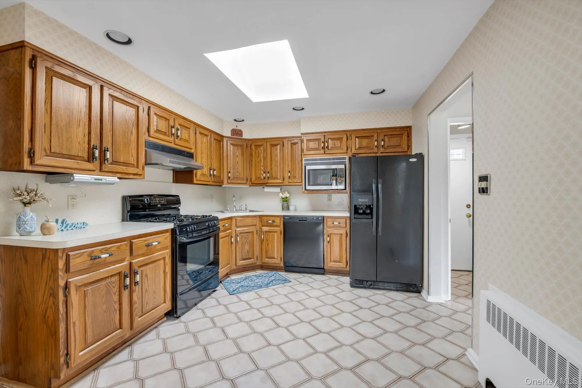 57 Lawrence Road, Hempstead, NY, 3 Bedrooms Bedrooms, 6 Rooms Rooms,1 BathroomBathrooms,Residential,For Rent,Lawrence,0,1012099 57 Lawrence Road, Hempstead, NY, 3 Bedrooms Bedrooms, 6 Rooms Rooms,1 BathroomBathrooms,Residential,For Rent,Lawrence,0,1012099