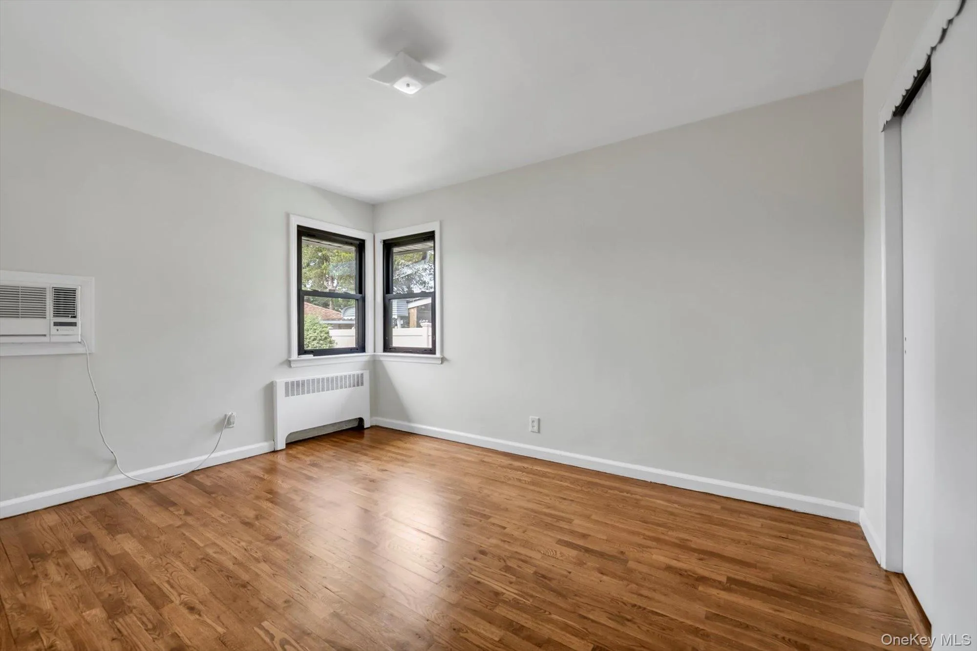 57 Lawrence Road, Hempstead, NY, 3 Bedrooms Bedrooms, 6 Rooms Rooms,1 BathroomBathrooms,Residential,For Rent,Lawrence,0,1012099 57 Lawrence Road, Hempstead, NY, 3 Bedrooms Bedrooms, 6 Rooms Rooms,1 BathroomBathrooms,Residential,For Rent,Lawrence,0,1012099
