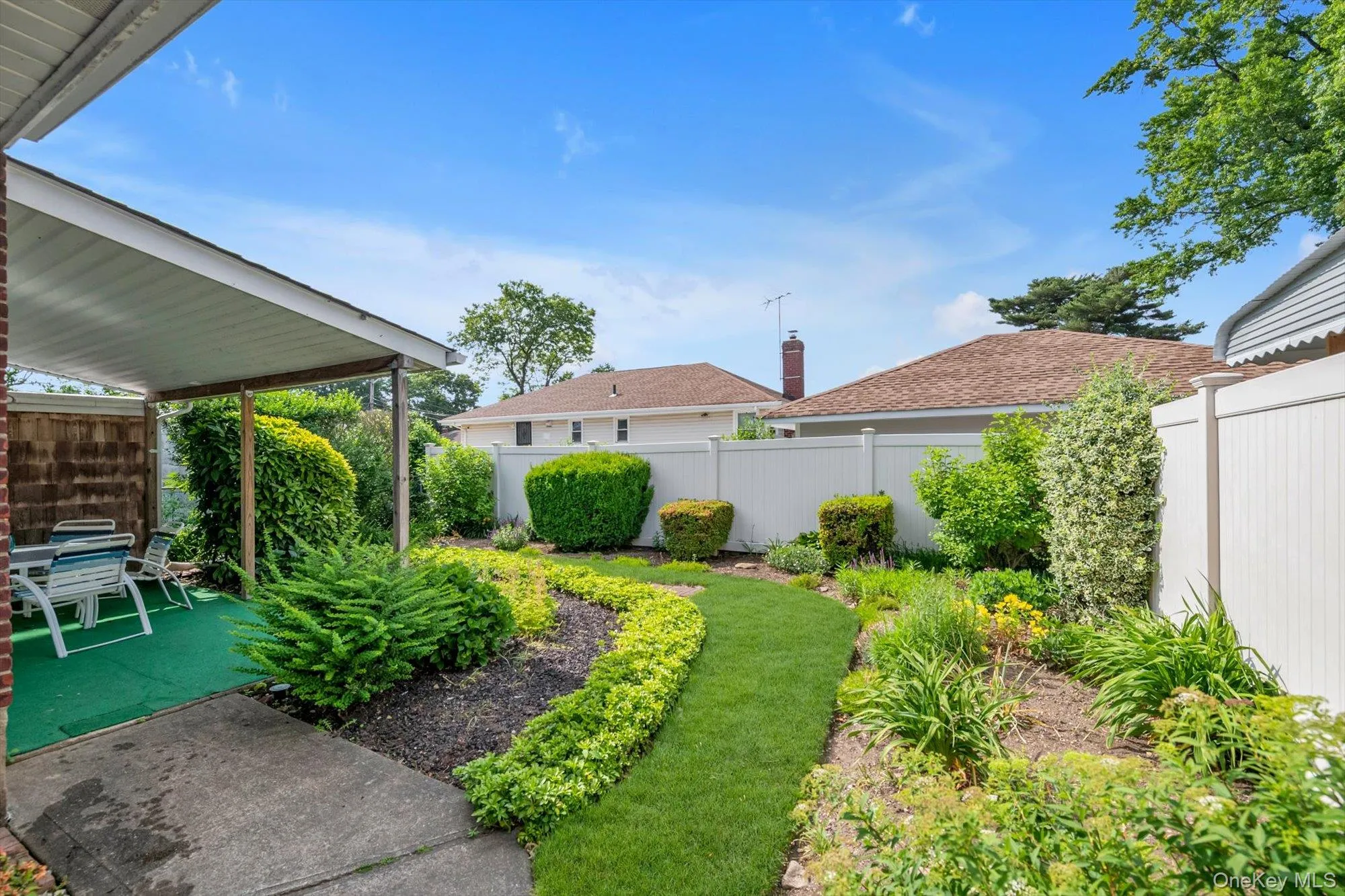 57 Lawrence Road, Hempstead, NY, 3 Bedrooms Bedrooms, 6 Rooms Rooms,1 BathroomBathrooms,Residential,For Rent,Lawrence,0,1012099 57 Lawrence Road, Hempstead, NY, 3 Bedrooms Bedrooms, 6 Rooms Rooms,1 BathroomBathrooms,Residential,For Rent,Lawrence,0,1012099