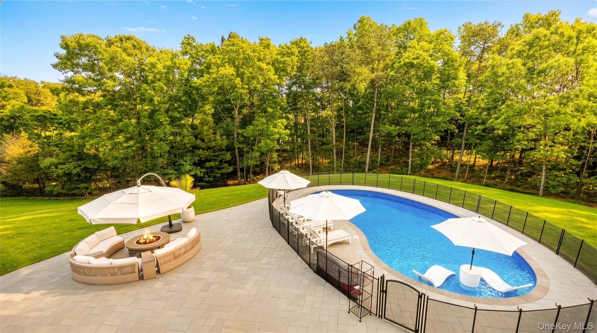 38 Blackberry Lane, Brookhaven, NY, 4 Bedrooms Bedrooms, 8 Rooms Rooms,2 BathroomsBathrooms,Residential,For Rent,Blackberry,0,1012102 38 Blackberry Lane, Brookhaven, NY, 4 Bedrooms Bedrooms, 8 Rooms Rooms,2 BathroomsBathrooms,Residential,For Rent,Blackberry,0,1012102