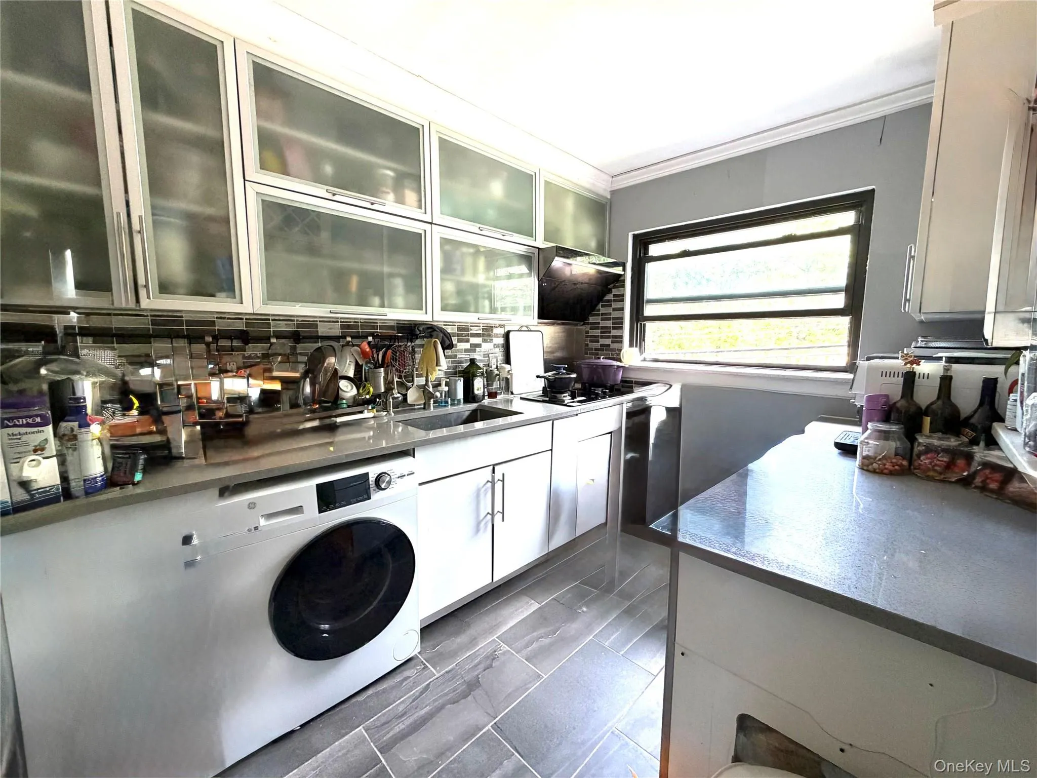 73-96 Springfield Blvd, New York, NY, 2 Bedrooms Bedrooms, 5 Rooms Rooms,1 BathroomBathrooms,Residential,For Rent,Springfield Blvd,0,1012108 73-96 Springfield Blvd, New York, NY, 2 Bedrooms Bedrooms, 5 Rooms Rooms,1 BathroomBathrooms,Residential,For Rent,Springfield Blvd,0,1012108