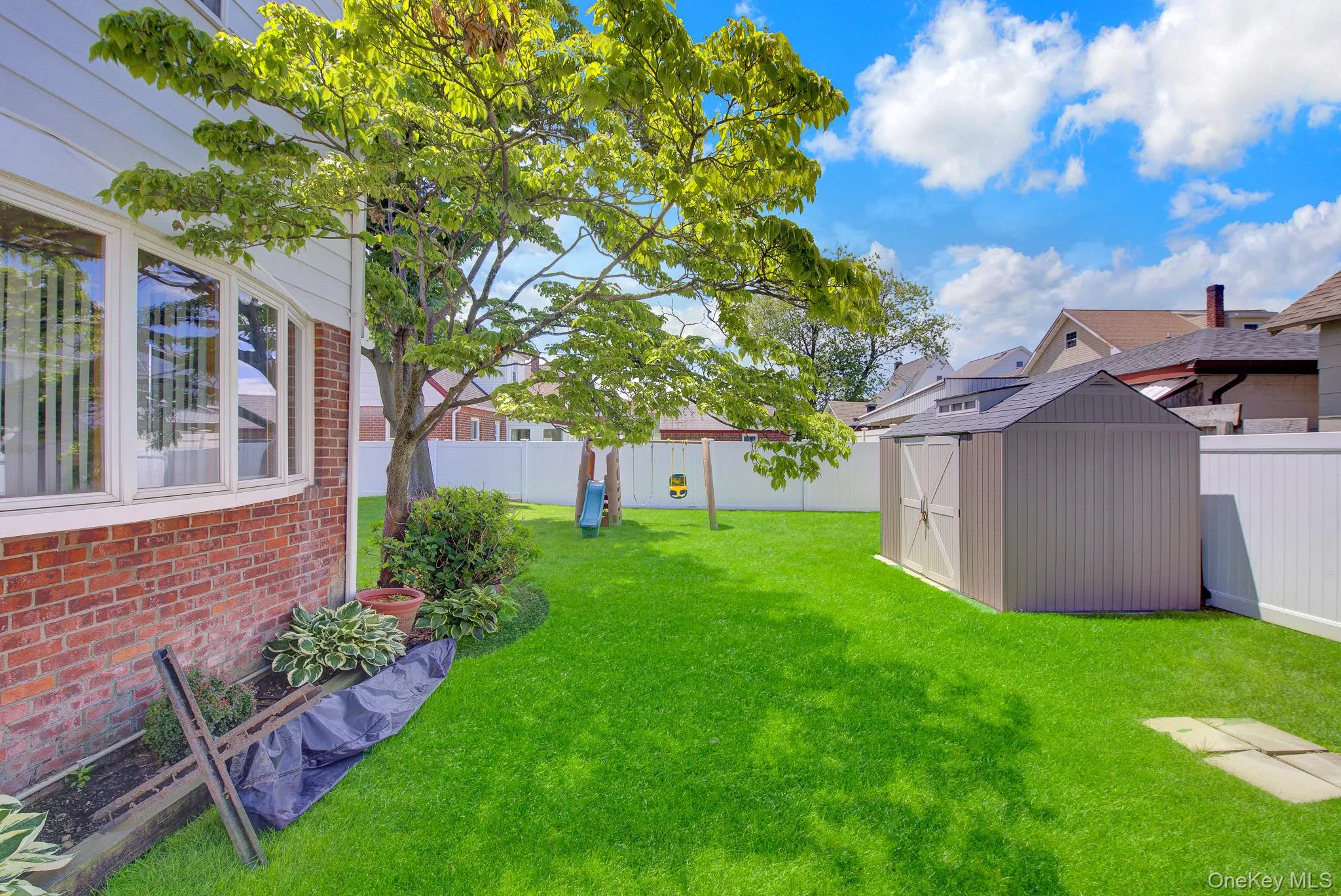 130 Fairfield Avenue, North Hempstead, NY, 4 Bedrooms Bedrooms, 10 Rooms Rooms,3 BathroomsBathrooms,Residential,For Rent,Fairfield,0,1012109 130 Fairfield Avenue, North Hempstead, NY, 4 Bedrooms Bedrooms, 10 Rooms Rooms,3 BathroomsBathrooms,Residential,For Rent,Fairfield,0,1012109