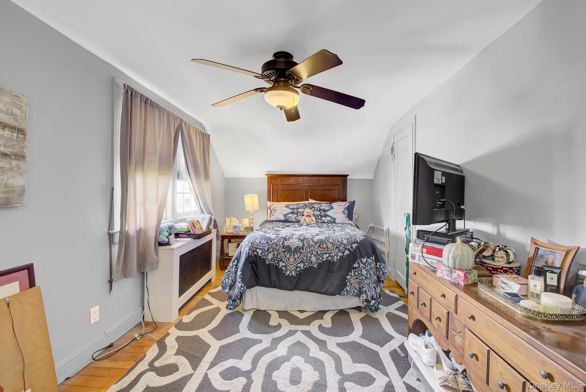 130 Fairfield Avenue, North Hempstead, NY, 4 Bedrooms Bedrooms, 10 Rooms Rooms,3 BathroomsBathrooms,Residential,For Rent,Fairfield,0,1012109 130 Fairfield Avenue, North Hempstead, NY, 4 Bedrooms Bedrooms, 10 Rooms Rooms,3 BathroomsBathrooms,Residential,For Rent,Fairfield,0,1012109
