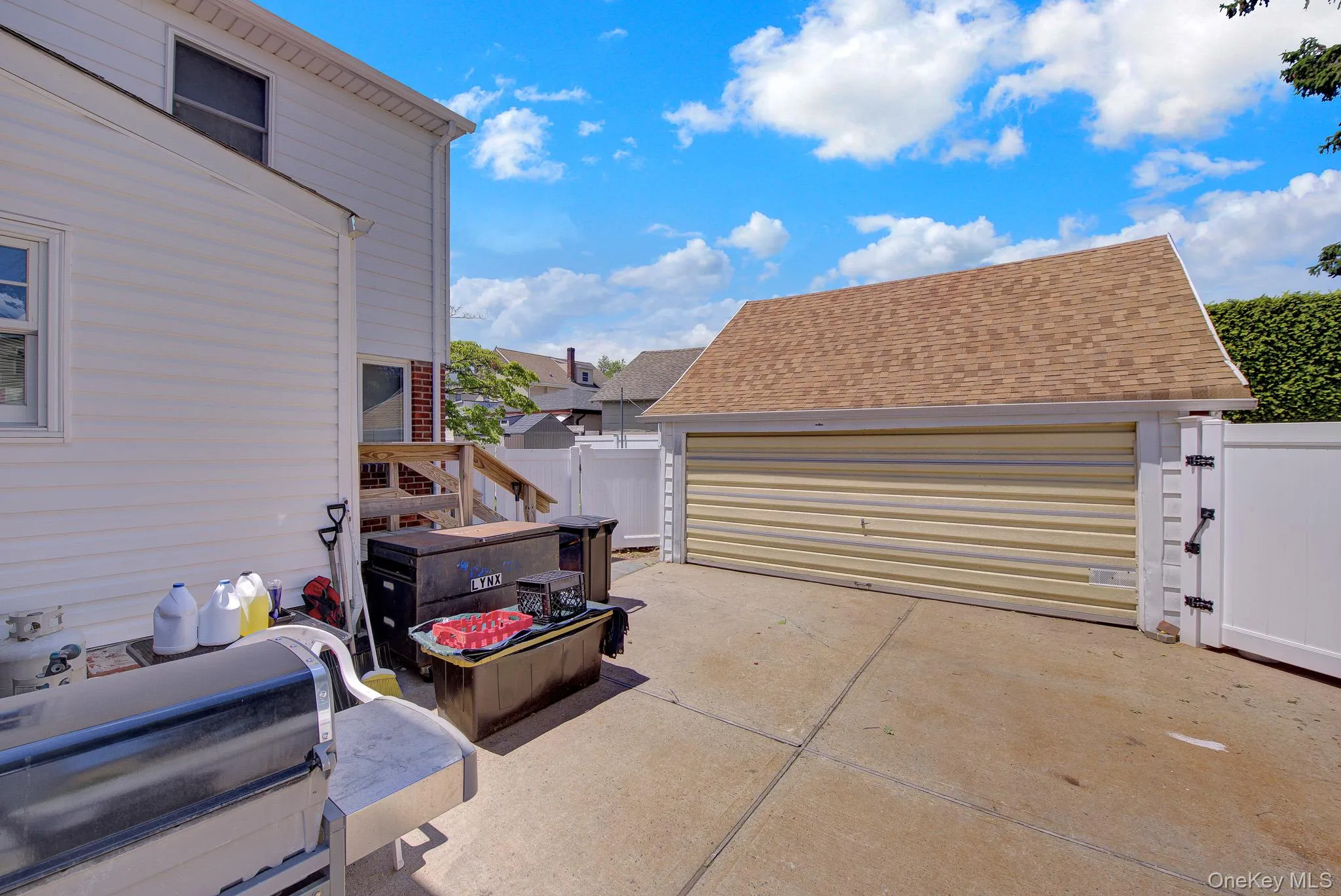 130 Fairfield Avenue, North Hempstead, NY, 4 Bedrooms Bedrooms, 10 Rooms Rooms,3 BathroomsBathrooms,Residential,For Rent,Fairfield,0,1012109 130 Fairfield Avenue, North Hempstead, NY, 4 Bedrooms Bedrooms, 10 Rooms Rooms,3 BathroomsBathrooms,Residential,For Rent,Fairfield,0,1012109