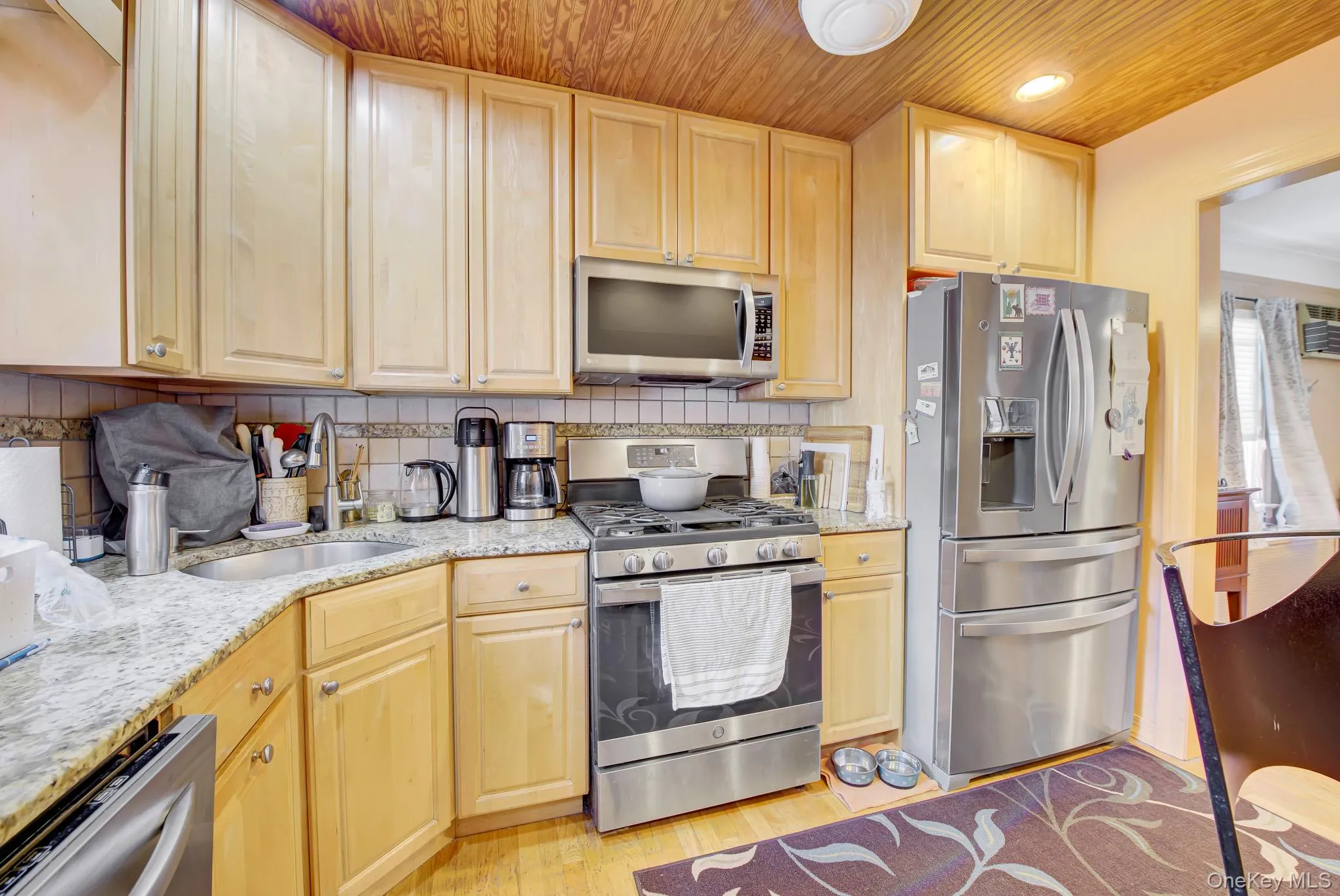 130 Fairfield Avenue, North Hempstead, NY, 4 Bedrooms Bedrooms, 10 Rooms Rooms,3 BathroomsBathrooms,Residential,For Rent,Fairfield,0,1012109 130 Fairfield Avenue, North Hempstead, NY, 4 Bedrooms Bedrooms, 10 Rooms Rooms,3 BathroomsBathrooms,Residential,For Rent,Fairfield,0,1012109