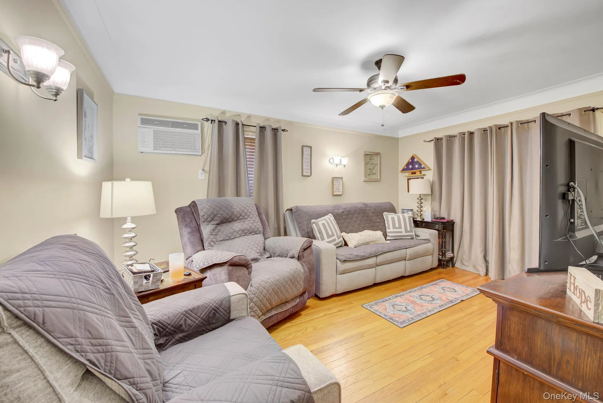 130 Fairfield Avenue, North Hempstead, NY, 4 Bedrooms Bedrooms, 10 Rooms Rooms,3 BathroomsBathrooms,Residential,For Rent,Fairfield,0,1012109 130 Fairfield Avenue, North Hempstead, NY, 4 Bedrooms Bedrooms, 10 Rooms Rooms,3 BathroomsBathrooms,Residential,For Rent,Fairfield,0,1012109