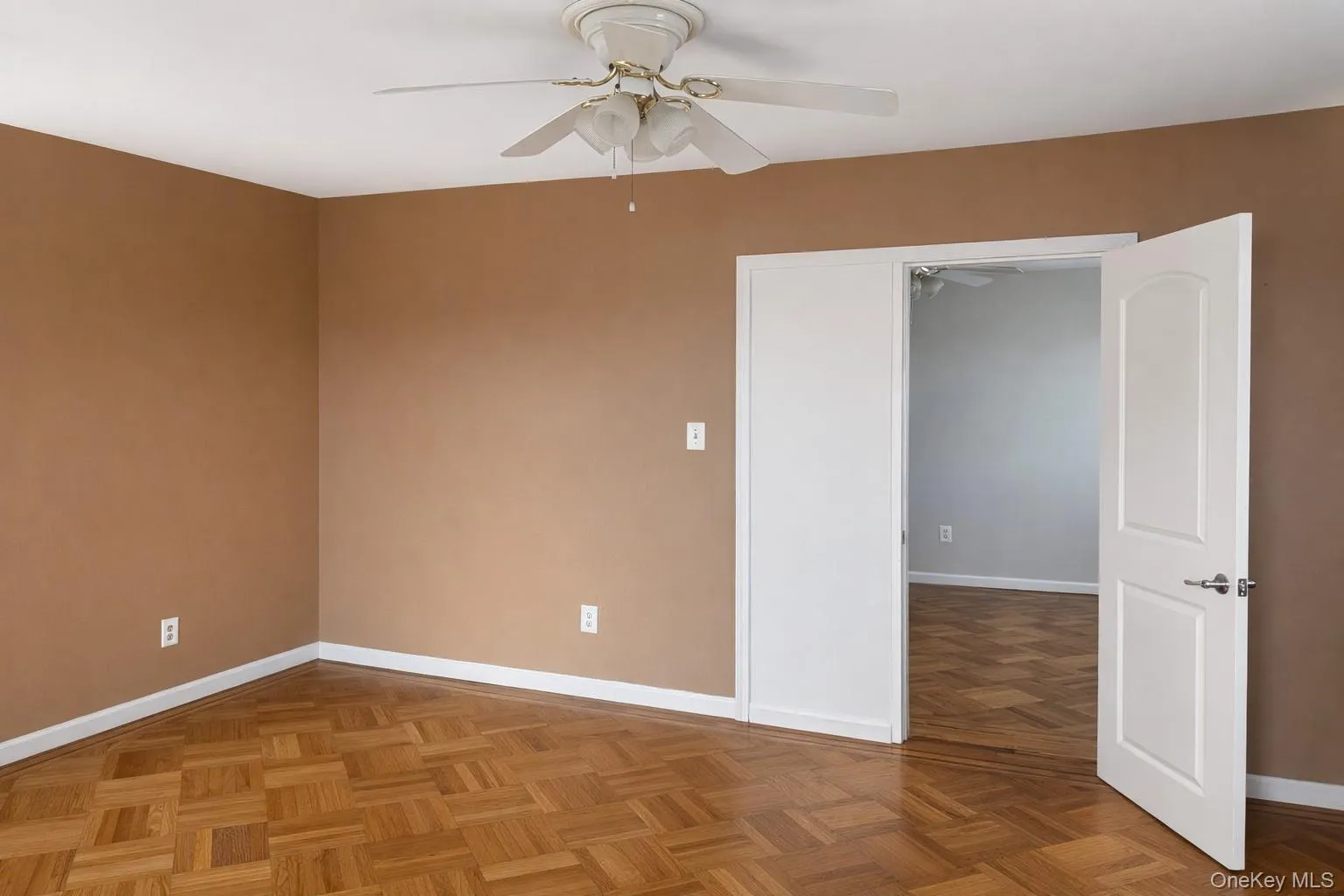 6955 78th Street, New York, NY, 3 Bedrooms Bedrooms, 4 Rooms Rooms,1 BathroomBathrooms,Residential Lease,For Rent,78th,0,1012111 6955 78th Street, New York, NY, 3 Bedrooms Bedrooms, 4 Rooms Rooms,1 BathroomBathrooms,Residential Lease,For Rent,78th,0,1012111