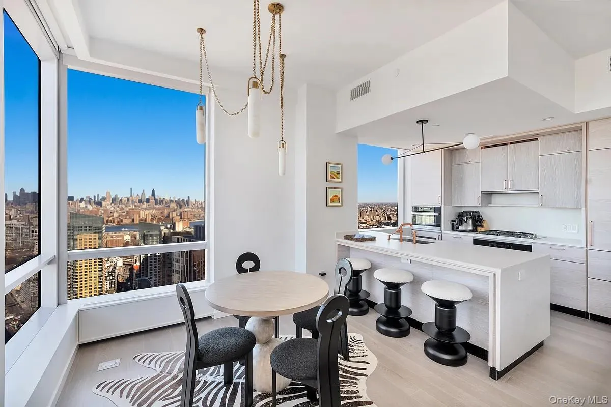138 Willoughby Street, New York, NY, 2 Bedrooms Bedrooms, 5 Rooms Rooms,2 BathroomsBathrooms,Residential,For Rent,Willoughby,0,1012112 138 Willoughby Street, New York, NY, 2 Bedrooms Bedrooms, 5 Rooms Rooms,2 BathroomsBathrooms,Residential,For Rent,Willoughby,0,1012112