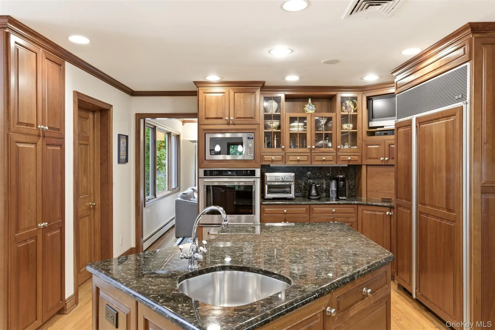 17 Holden Lane, Oyster Bay, NY, 4 Bedrooms Bedrooms, 10 Rooms Rooms,2 BathroomsBathrooms,Residential,For Rent,Holden,0,1012113 17 Holden Lane, Oyster Bay, NY, 4 Bedrooms Bedrooms, 10 Rooms Rooms,2 BathroomsBathrooms,Residential,For Rent,Holden,0,1012113