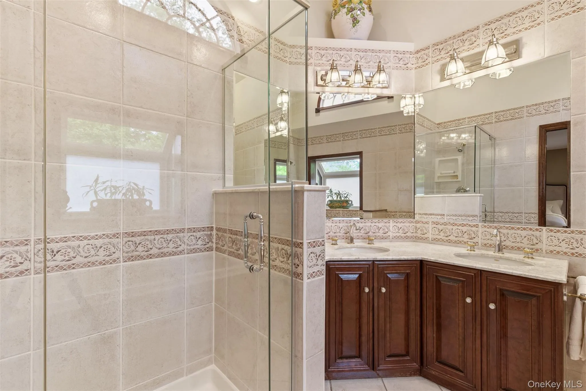 17 Holden Lane, Oyster Bay, NY, 4 Bedrooms Bedrooms, 10 Rooms Rooms,2 BathroomsBathrooms,Residential,For Rent,Holden,0,1012113 17 Holden Lane, Oyster Bay, NY, 4 Bedrooms Bedrooms, 10 Rooms Rooms,2 BathroomsBathrooms,Residential,For Rent,Holden,0,1012113