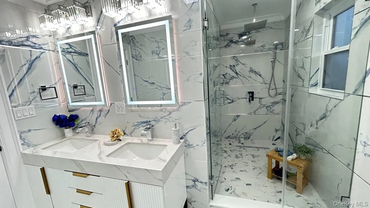 2450 Florin Court, Hempstead, NY, 5 Bedrooms Bedrooms, 12 Rooms Rooms,3 BathroomsBathrooms,Residential,For Rent,Florin,0,1012114 2450 Florin Court, Hempstead, NY, 5 Bedrooms Bedrooms, 12 Rooms Rooms,3 BathroomsBathrooms,Residential,For Rent,Florin,0,1012114