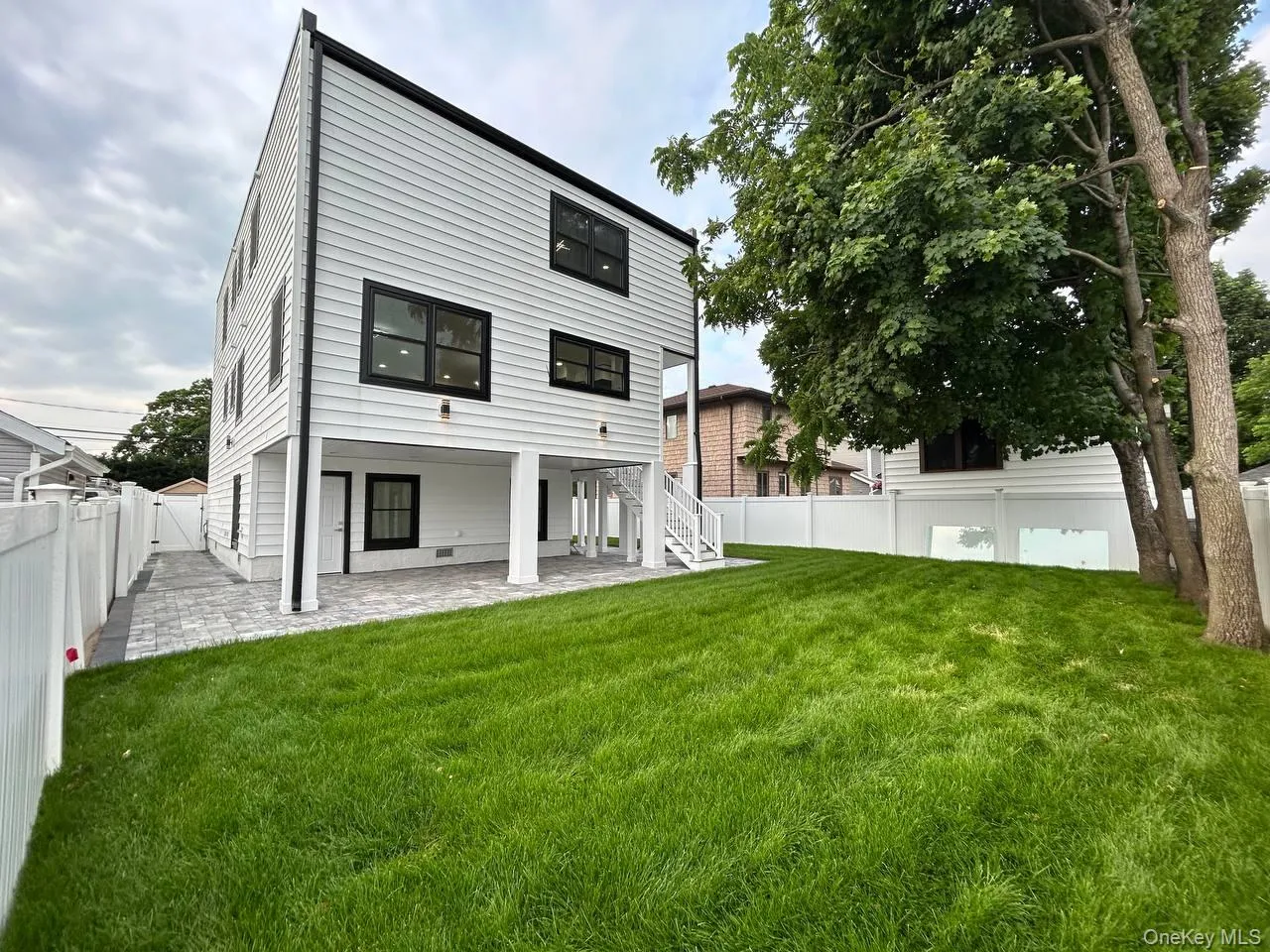 2450 Florin Court, Hempstead, NY, 5 Bedrooms Bedrooms, 12 Rooms Rooms,3 BathroomsBathrooms,Residential,For Rent,Florin,0,1012114 2450 Florin Court, Hempstead, NY, 5 Bedrooms Bedrooms, 12 Rooms Rooms,3 BathroomsBathrooms,Residential,For Rent,Florin,0,1012114