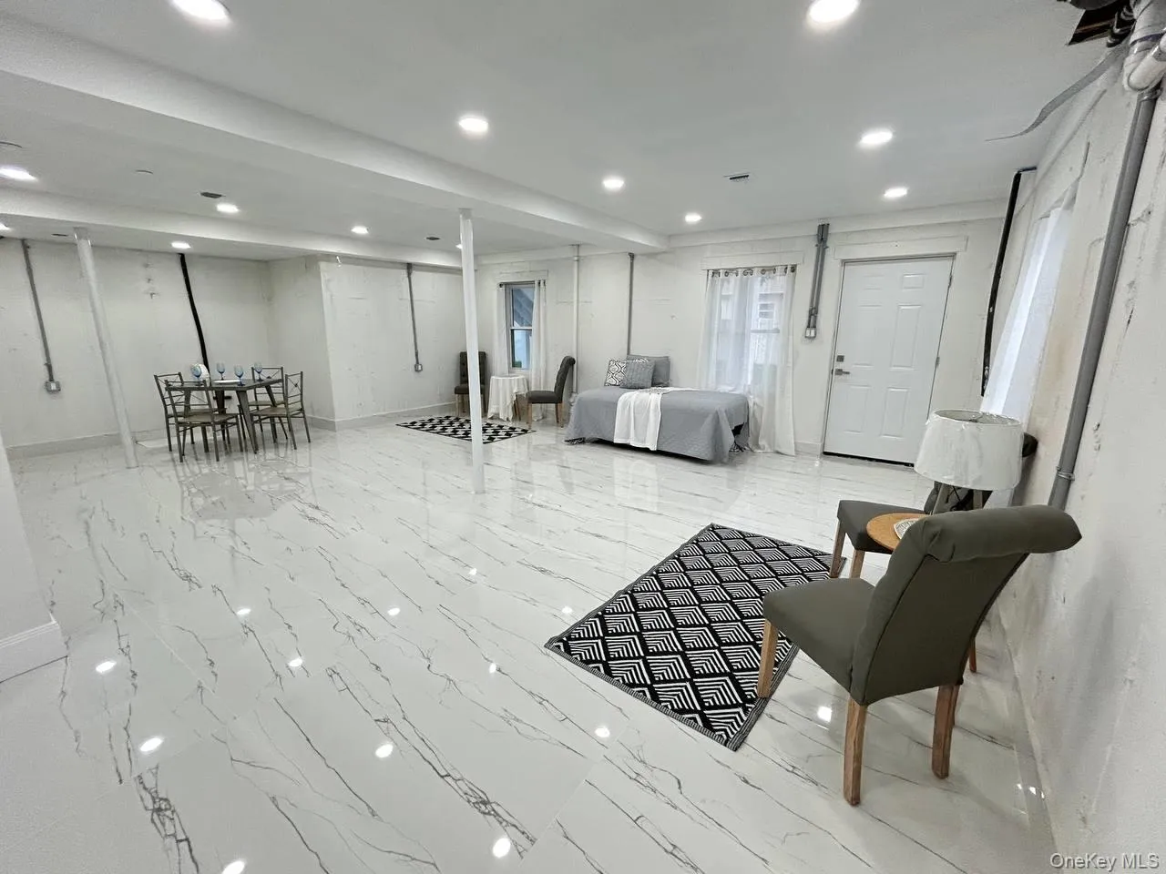 2450 Florin Court, Hempstead, NY, 5 Bedrooms Bedrooms, 12 Rooms Rooms,3 BathroomsBathrooms,Residential,For Rent,Florin,0,1012114 2450 Florin Court, Hempstead, NY, 5 Bedrooms Bedrooms, 12 Rooms Rooms,3 BathroomsBathrooms,Residential,For Rent,Florin,0,1012114