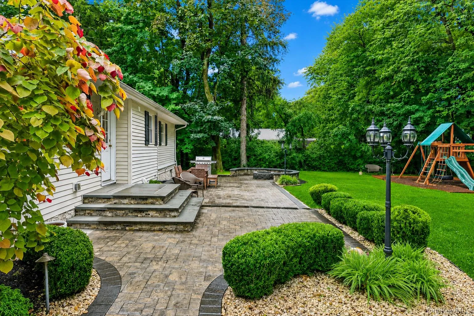 13 Beech Street, Clarkstown, NY, 3 Bedrooms Bedrooms, 9 Rooms Rooms,2 BathroomsBathrooms,Residential,For Rent,Beech,0,KEY1012121 13 Beech Street, Clarkstown, NY, 3 Bedrooms Bedrooms, 9 Rooms Rooms,2 BathroomsBathrooms,Residential,For Rent,Beech,0,KEY1012121