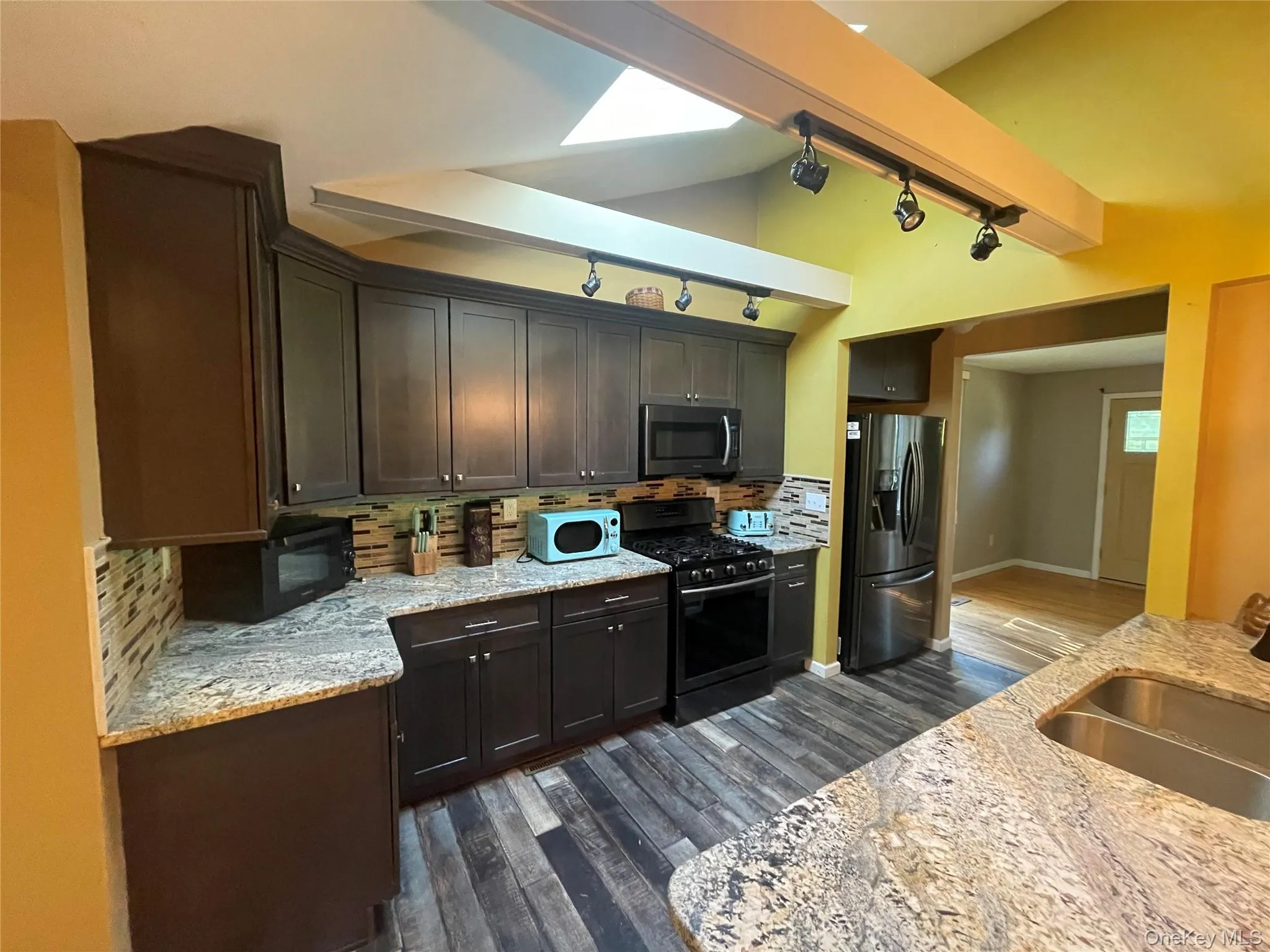 2706 Route 6, Wawayanda, NY, 2 Bedrooms Bedrooms, 6 Rooms Rooms,2 BathroomsBathrooms,Residential,For Rent,Route 6,0,1012124 2706 Route 6, Wawayanda, NY, 2 Bedrooms Bedrooms, 6 Rooms Rooms,2 BathroomsBathrooms,Residential,For Rent,Route 6,0,1012124