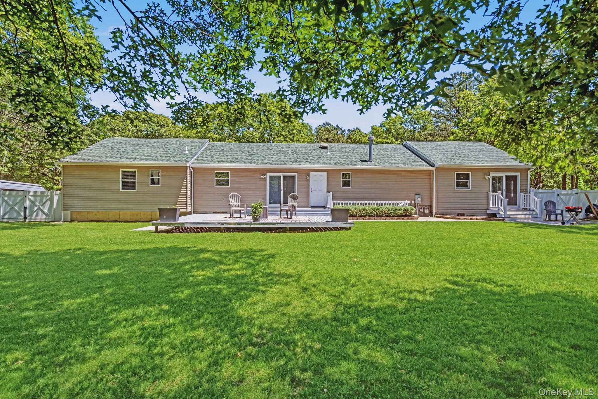 20 Charter Court, Brookhaven, NY, 4 Bedrooms Bedrooms, 10 Rooms Rooms,3 BathroomsBathrooms,Residential,For Rent,Charter,0,1012126 20 Charter Court, Brookhaven, NY, 4 Bedrooms Bedrooms, 10 Rooms Rooms,3 BathroomsBathrooms,Residential,For Rent,Charter,0,1012126