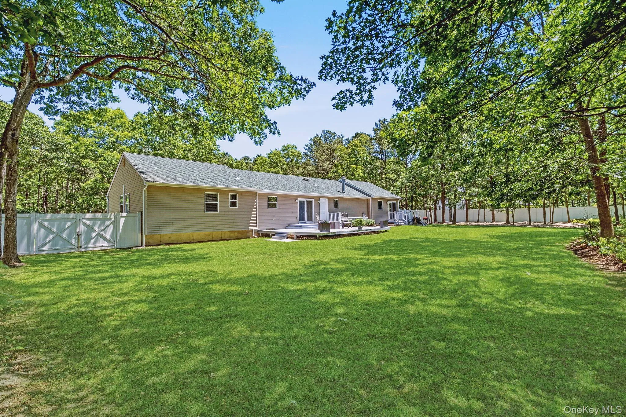 20 Charter Court, Brookhaven, NY, 4 Bedrooms Bedrooms, 10 Rooms Rooms,3 BathroomsBathrooms,Residential,For Rent,Charter,0,1012126 20 Charter Court, Brookhaven, NY, 4 Bedrooms Bedrooms, 10 Rooms Rooms,3 BathroomsBathrooms,Residential,For Rent,Charter,0,1012126