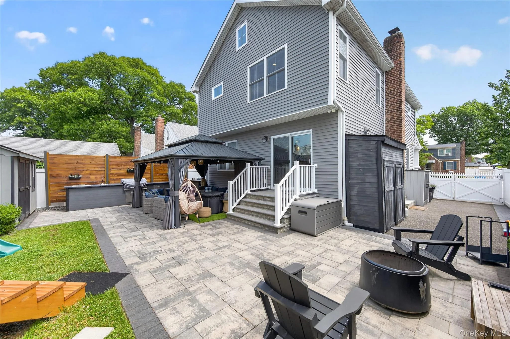 276 Rintin Street, Hempstead, NY, 4 Bedrooms Bedrooms, 7 Rooms Rooms,2 BathroomsBathrooms,Residential,For Rent,Rintin,0,1012127 276 Rintin Street, Hempstead, NY, 4 Bedrooms Bedrooms, 7 Rooms Rooms,2 BathroomsBathrooms,Residential,For Rent,Rintin,0,1012127