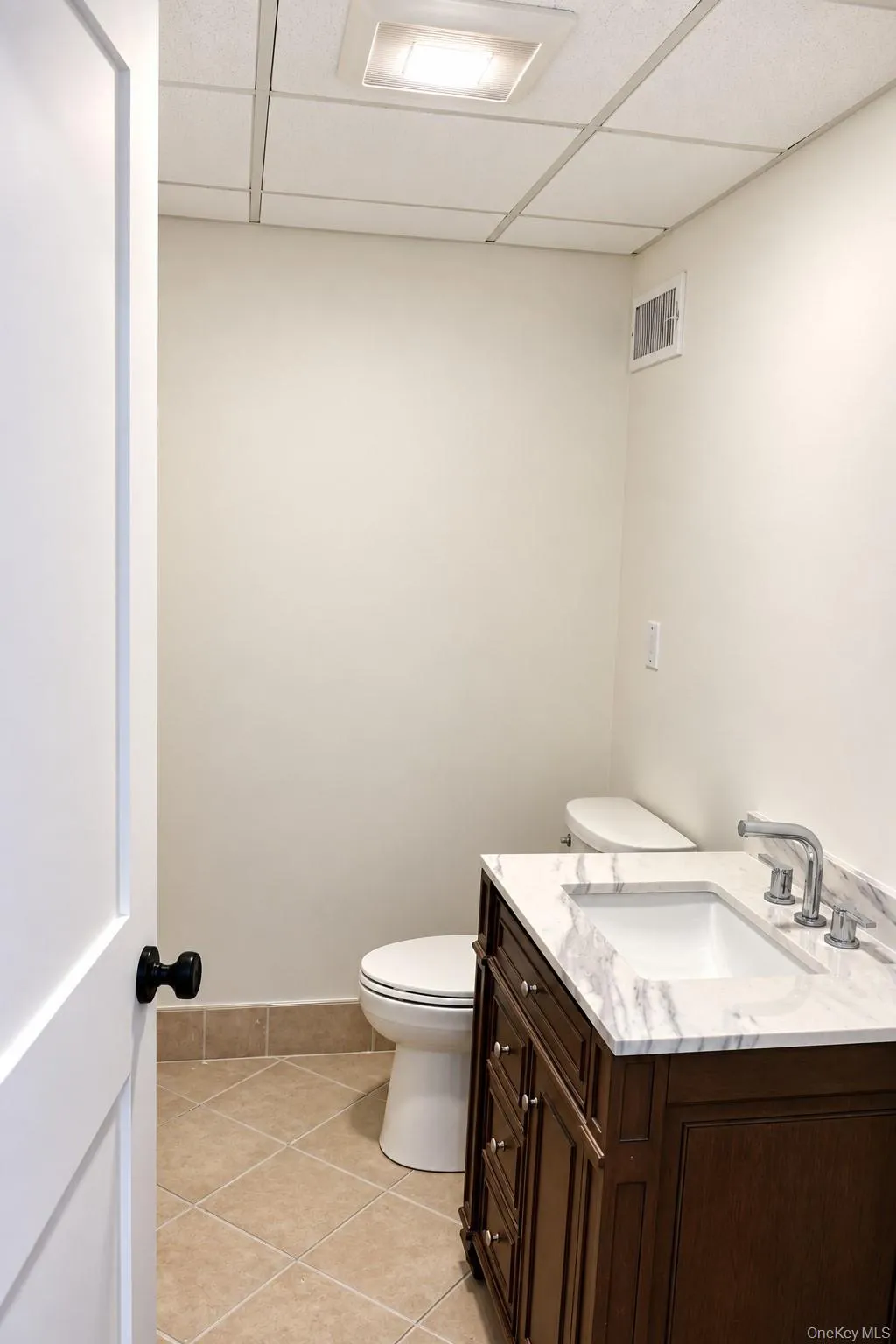 32 Office Space Chichester Avenue, Brookhaven, NY, ,Commercial Lease,For Rent,Chichester,0,1012132 32 Office Space Chichester Avenue, Brookhaven, NY, ,Commercial Lease,For Rent,Chichester,0,1012132