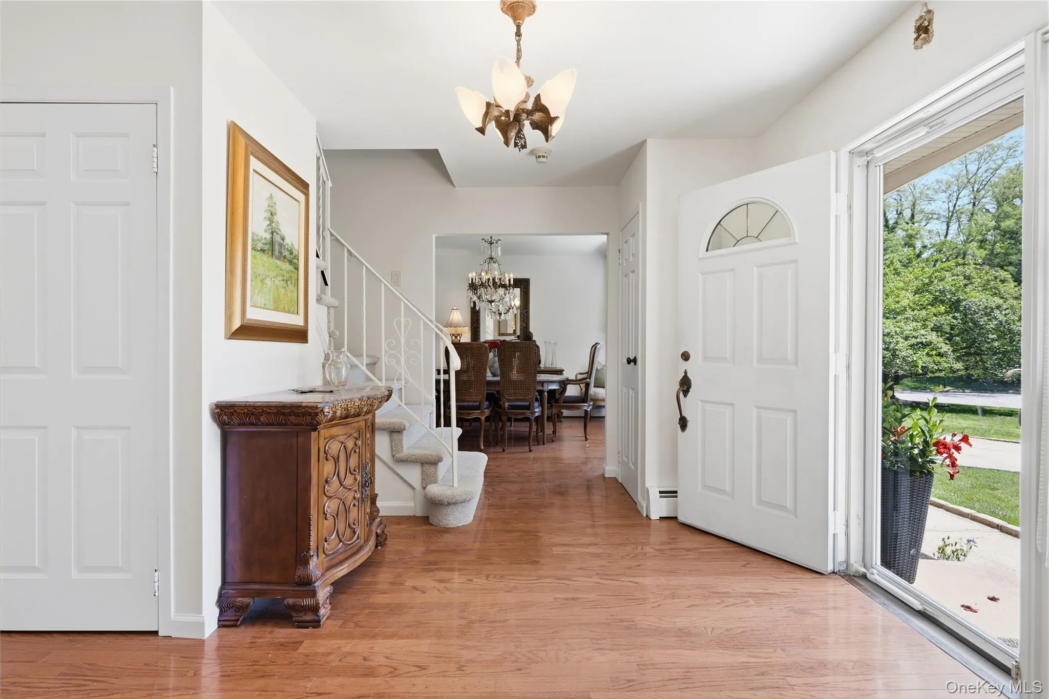 6 Carol Court, Brookhaven, NY, 4 Bedrooms Bedrooms, 9 Rooms Rooms,2 BathroomsBathrooms,Residential,For Rent,Carol,0,1012133 6 Carol Court, Brookhaven, NY, 4 Bedrooms Bedrooms, 9 Rooms Rooms,2 BathroomsBathrooms,Residential,For Rent,Carol,0,1012133