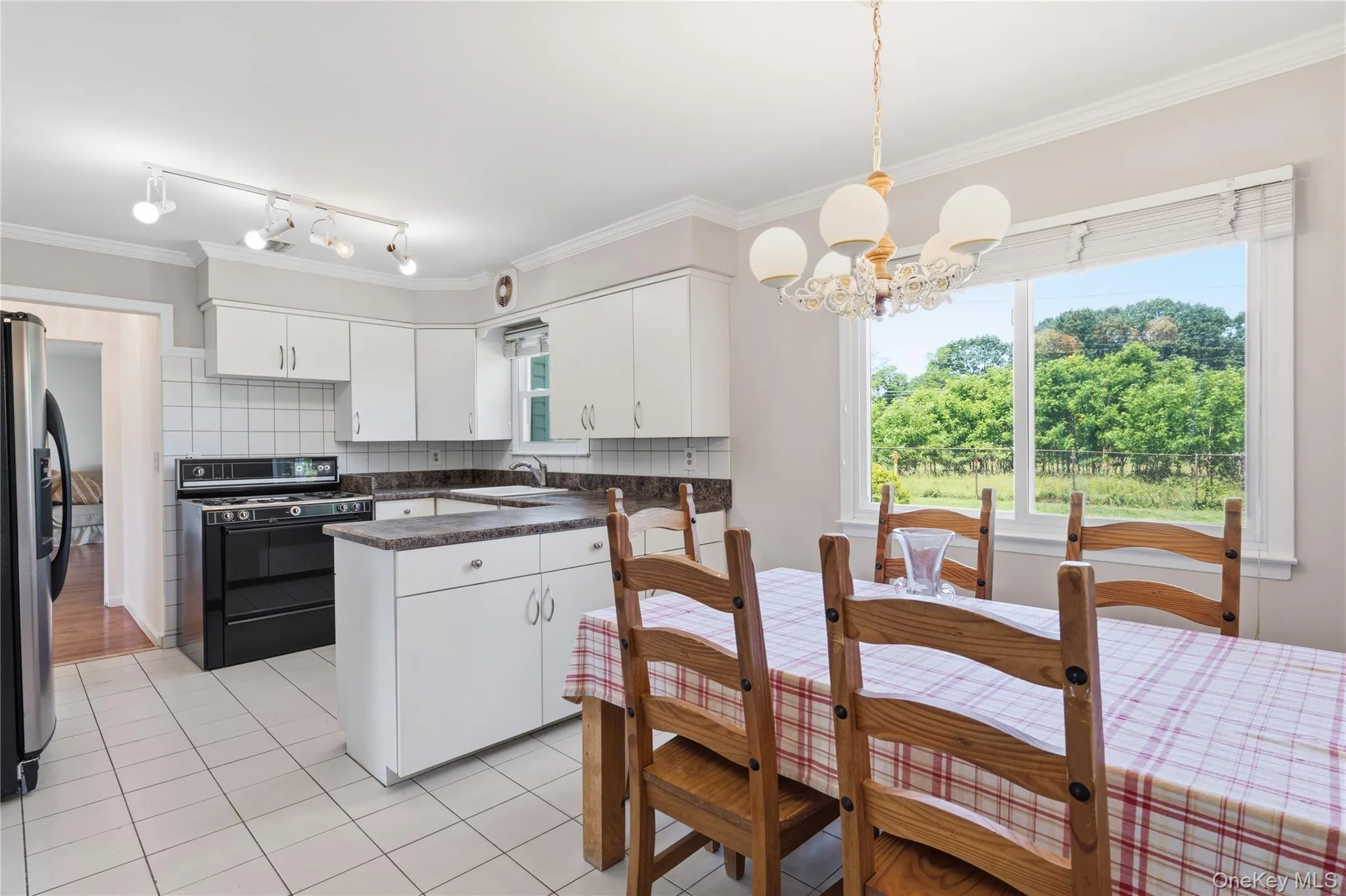 6 Carol Court, Brookhaven, NY, 4 Bedrooms Bedrooms, 9 Rooms Rooms,2 BathroomsBathrooms,Residential,For Rent,Carol,0,1012133 6 Carol Court, Brookhaven, NY, 4 Bedrooms Bedrooms, 9 Rooms Rooms,2 BathroomsBathrooms,Residential,For Rent,Carol,0,1012133