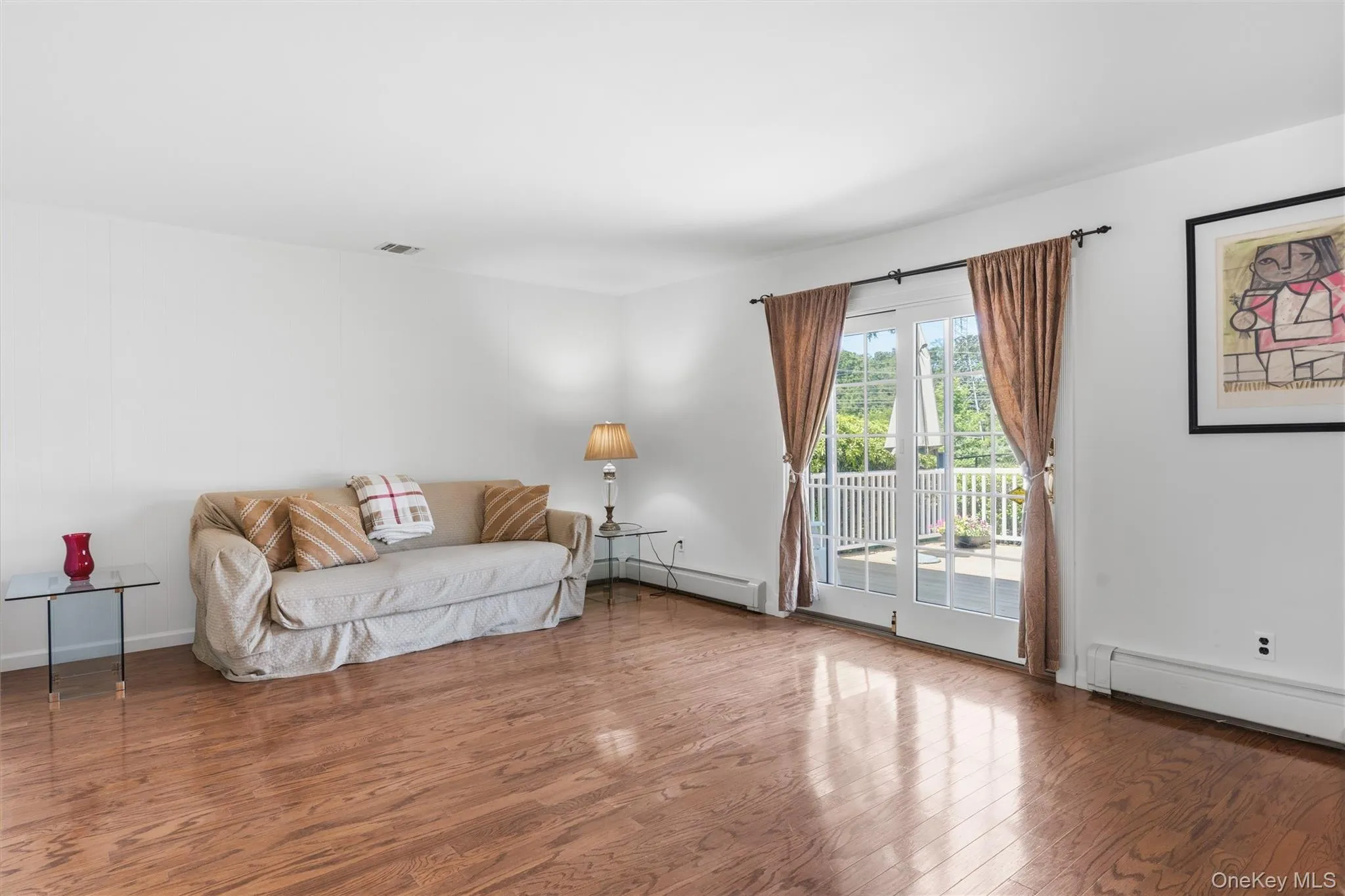 6 Carol Court, Brookhaven, NY, 4 Bedrooms Bedrooms, 9 Rooms Rooms,2 BathroomsBathrooms,Residential,For Rent,Carol,0,1012133 6 Carol Court, Brookhaven, NY, 4 Bedrooms Bedrooms, 9 Rooms Rooms,2 BathroomsBathrooms,Residential,For Rent,Carol,0,1012133