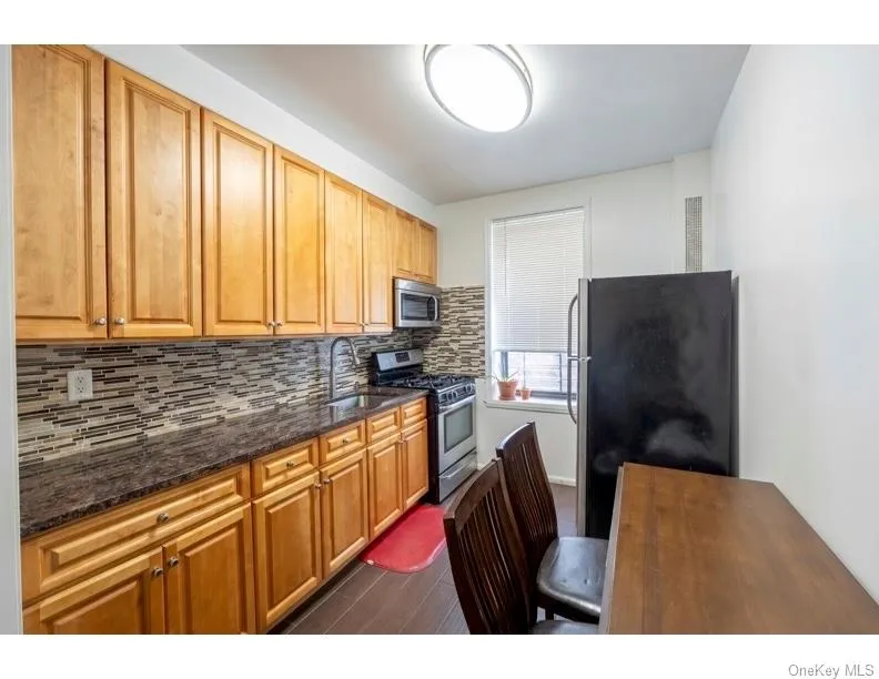 34-39 30th Street, New York, NY, 2 Bedrooms Bedrooms, 4 Rooms Rooms,1 BathroomBathrooms,Residential Lease,For Rent,30th,0,1012135 34-39 30th Street, New York, NY, 2 Bedrooms Bedrooms, 4 Rooms Rooms,1 BathroomBathrooms,Residential Lease,For Rent,30th,0,1012135