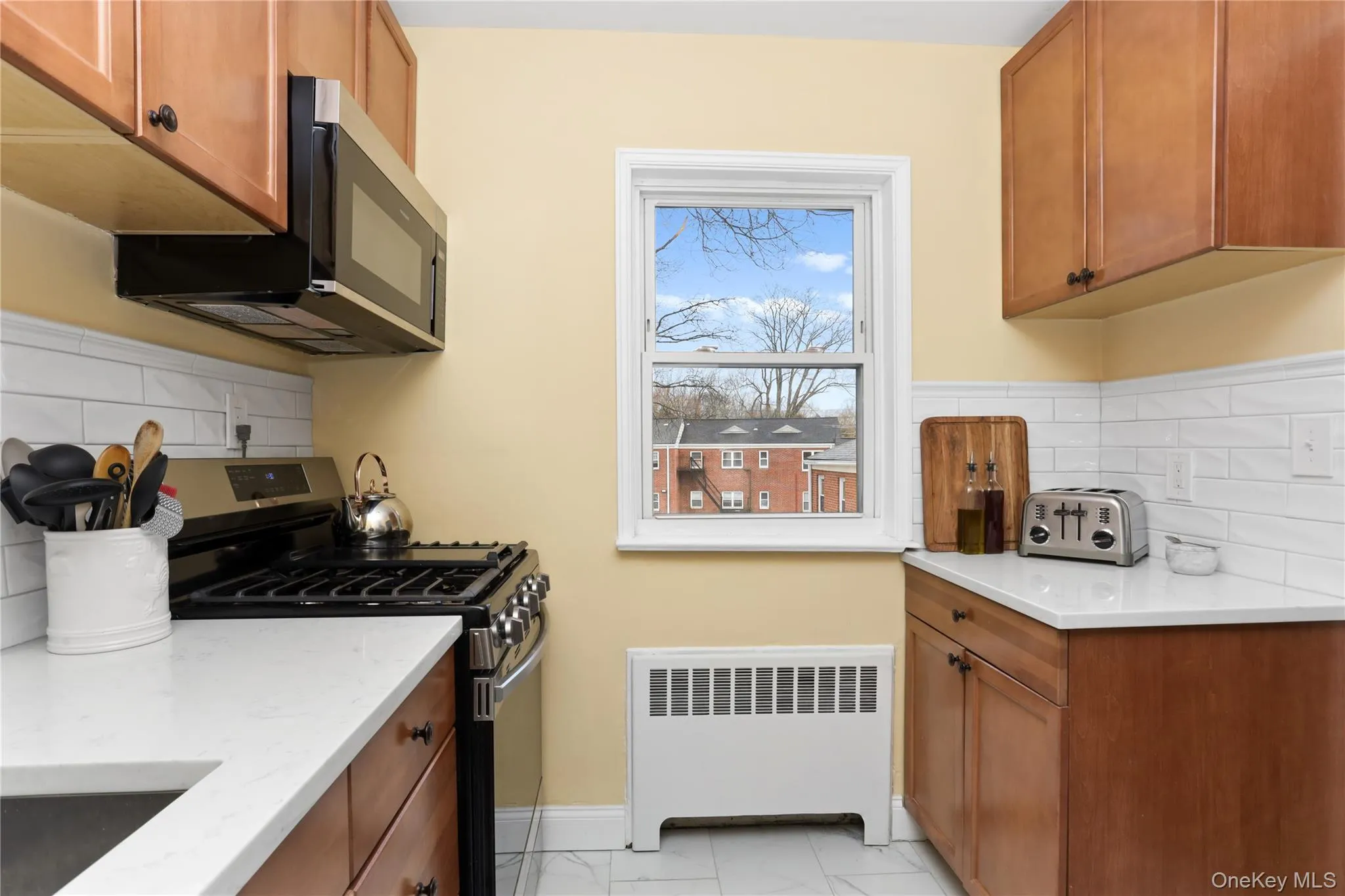 73 Broadway, Mount Pleasant, NY, 2 Bedrooms Bedrooms, 4 Rooms Rooms,1 BathroomBathrooms,Residential,For Rent,Broadway,0,1012138 73 Broadway, Mount Pleasant, NY, 2 Bedrooms Bedrooms, 4 Rooms Rooms,1 BathroomBathrooms,Residential,For Rent,Broadway,0,1012138