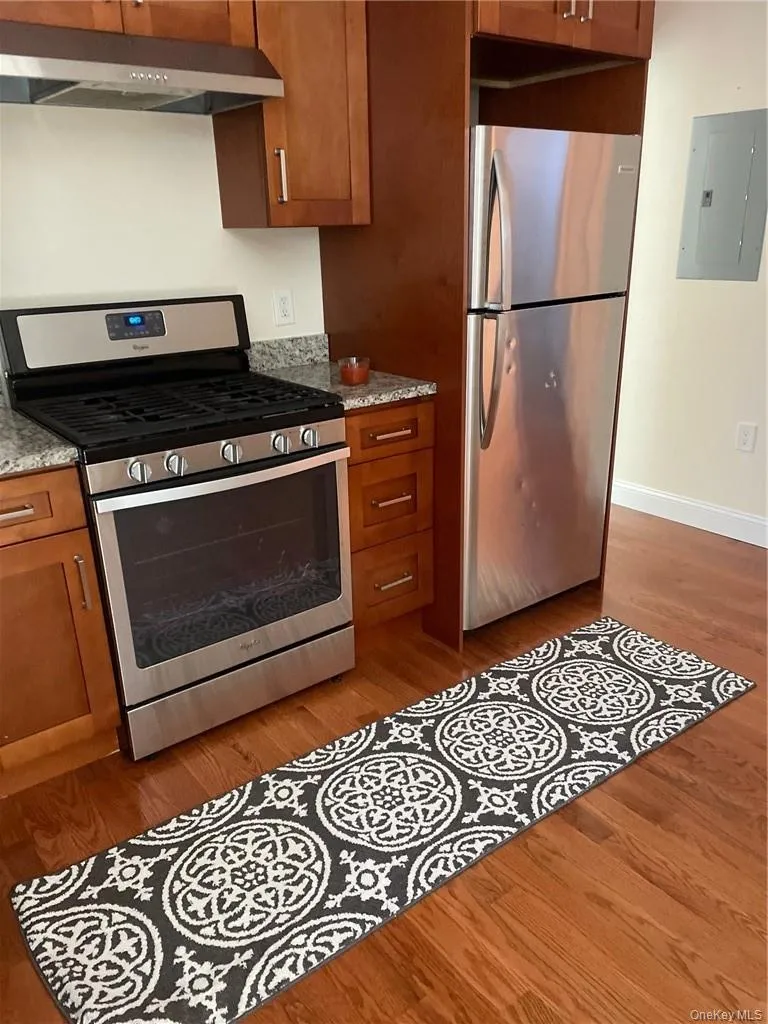 39 Riverside Avenue, Cortlandt, NY, 2 Bedrooms Bedrooms, 6 Rooms Rooms,1 BathroomBathrooms,Residential Lease,For Rent,Riverside,0,1012140 39 Riverside Avenue, Cortlandt, NY, 2 Bedrooms Bedrooms, 6 Rooms Rooms,1 BathroomBathrooms,Residential Lease,For Rent,Riverside,0,1012140