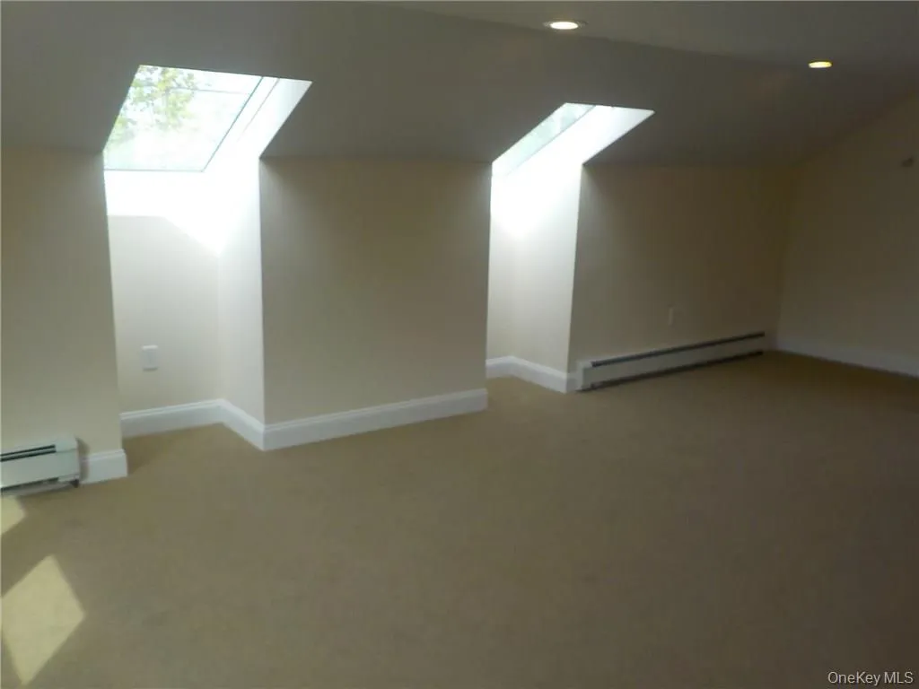 39 Riverside Avenue, Cortlandt, NY, 2 Bedrooms Bedrooms, 6 Rooms Rooms,1 BathroomBathrooms,Residential Lease,For Rent,Riverside,0,1012140 39 Riverside Avenue, Cortlandt, NY, 2 Bedrooms Bedrooms, 6 Rooms Rooms,1 BathroomBathrooms,Residential Lease,For Rent,Riverside,0,1012140
