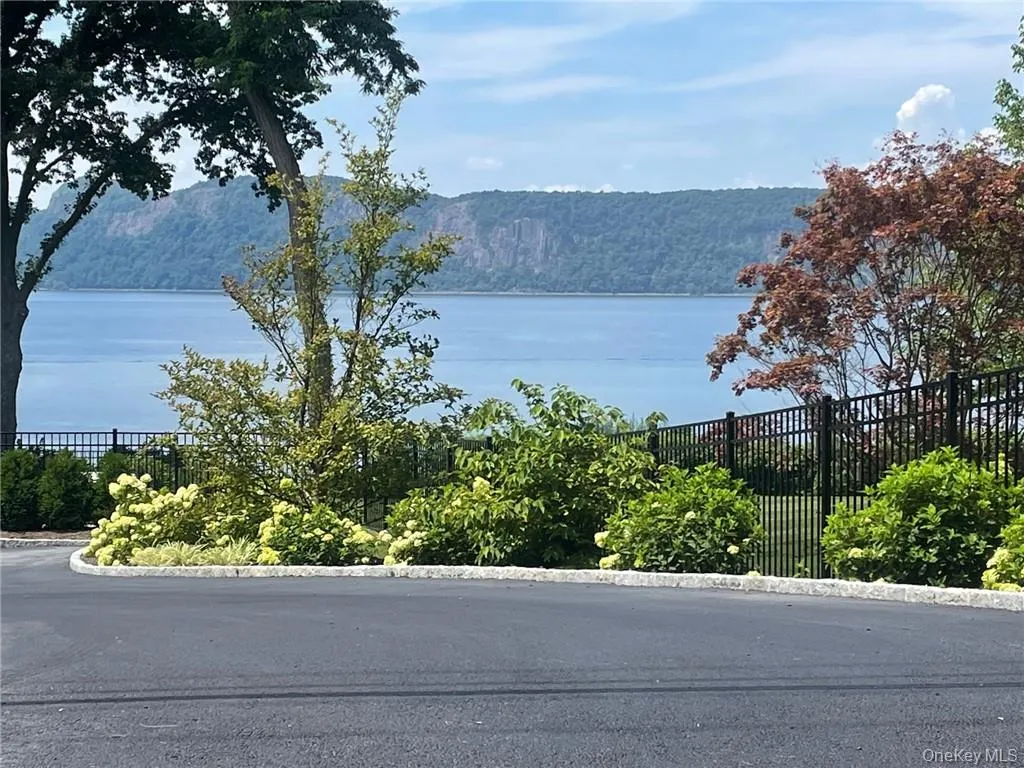 39 Riverside Avenue, Cortlandt, NY, 2 Bedrooms Bedrooms, 6 Rooms Rooms,1 BathroomBathrooms,Residential Lease,For Rent,Riverside,0,1012140 39 Riverside Avenue, Cortlandt, NY, 2 Bedrooms Bedrooms, 6 Rooms Rooms,1 BathroomBathrooms,Residential Lease,For Rent,Riverside,0,1012140