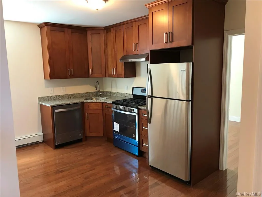 39 Riverside Avenue, Cortlandt, NY, 2 Bedrooms Bedrooms, 6 Rooms Rooms,1 BathroomBathrooms,Residential Lease,For Rent,Riverside,0,1012140 39 Riverside Avenue, Cortlandt, NY, 2 Bedrooms Bedrooms, 6 Rooms Rooms,1 BathroomBathrooms,Residential Lease,For Rent,Riverside,0,1012140