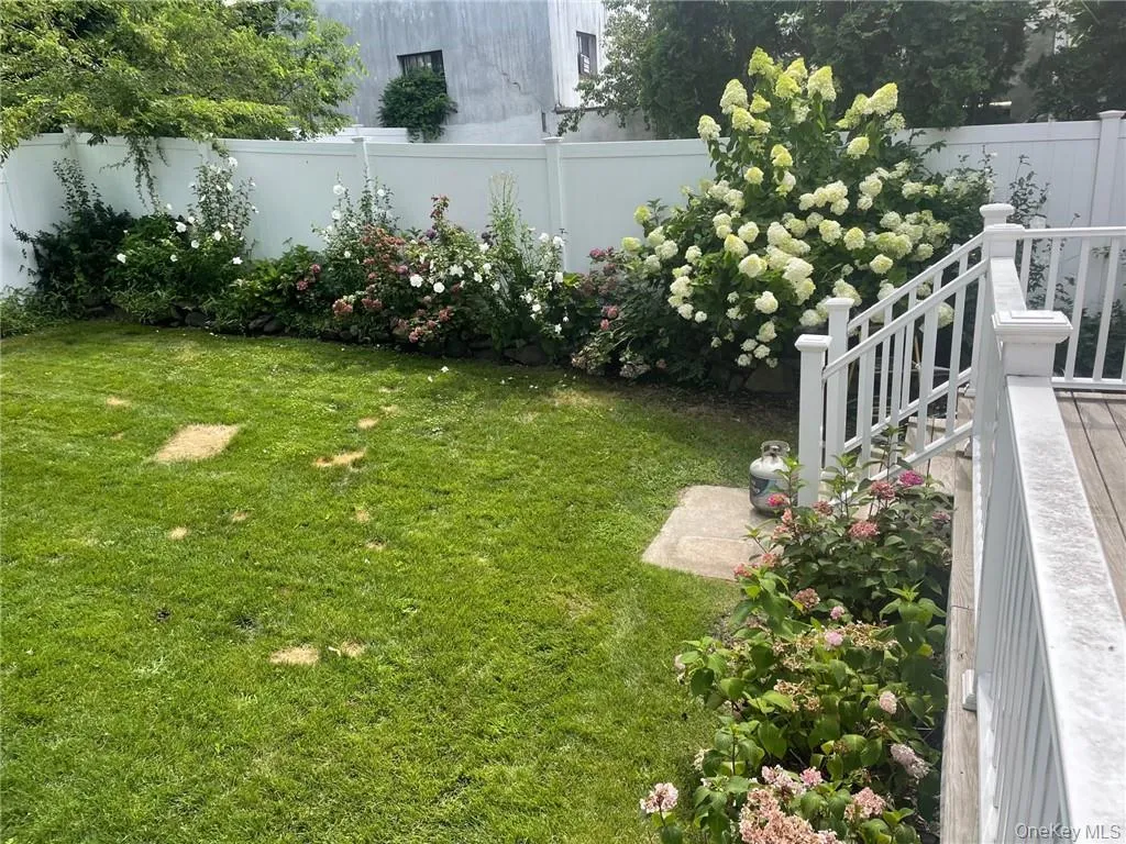 39 Riverside Avenue, Cortlandt, NY, 2 Bedrooms Bedrooms, 6 Rooms Rooms,1 BathroomBathrooms,Residential Lease,For Rent,Riverside,0,1012140 39 Riverside Avenue, Cortlandt, NY, 2 Bedrooms Bedrooms, 6 Rooms Rooms,1 BathroomBathrooms,Residential Lease,For Rent,Riverside,0,1012140