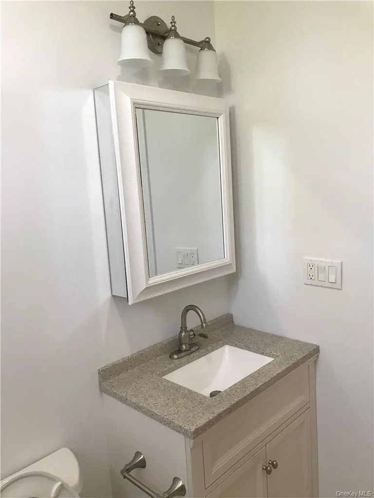 39 Riverside Avenue, Cortlandt, NY, 2 Bedrooms Bedrooms, 6 Rooms Rooms,1 BathroomBathrooms,Residential Lease,For Rent,Riverside,0,1012140 39 Riverside Avenue, Cortlandt, NY, 2 Bedrooms Bedrooms, 6 Rooms Rooms,1 BathroomBathrooms,Residential Lease,For Rent,Riverside,0,1012140