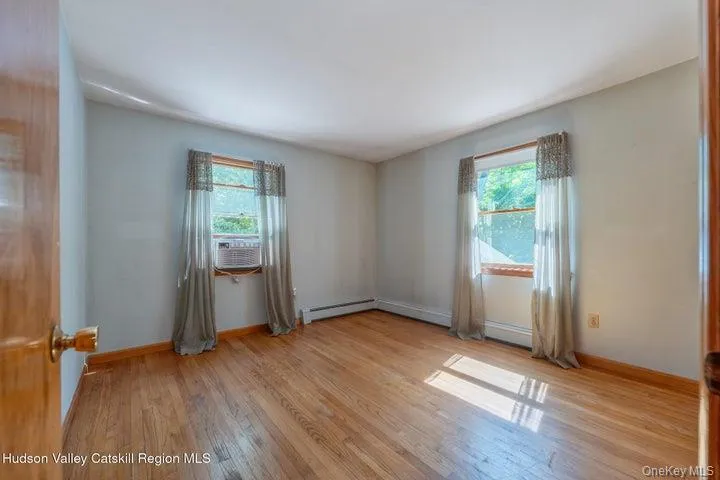 154 Marius Street, Kingston, NY, 3 Bedrooms Bedrooms, 7 Rooms Rooms,1 BathroomBathrooms,Residential,For Rent,Marius,0,1012143 154 Marius Street, Kingston, NY, 3 Bedrooms Bedrooms, 7 Rooms Rooms,1 BathroomBathrooms,Residential,For Rent,Marius,0,1012143