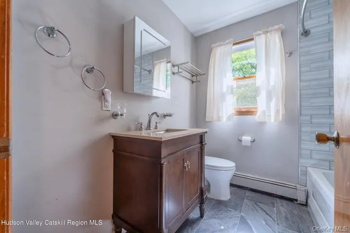 154 Marius Street, Kingston, NY, 3 Bedrooms Bedrooms, 7 Rooms Rooms,1 BathroomBathrooms,Residential,For Rent,Marius,0,1012143 154 Marius Street, Kingston, NY, 3 Bedrooms Bedrooms, 7 Rooms Rooms,1 BathroomBathrooms,Residential,For Rent,Marius,0,1012143