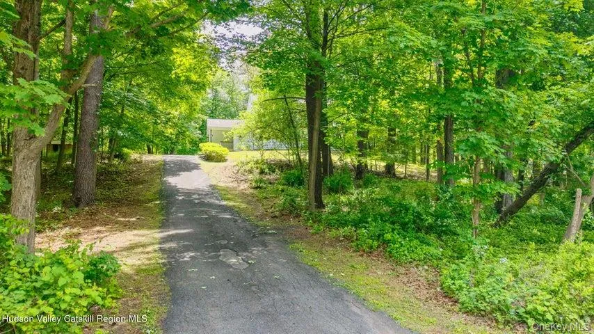 154 Marius Street, Kingston, NY, 3 Bedrooms Bedrooms, 7 Rooms Rooms,1 BathroomBathrooms,Residential,For Rent,Marius,0,1012143 154 Marius Street, Kingston, NY, 3 Bedrooms Bedrooms, 7 Rooms Rooms,1 BathroomBathrooms,Residential,For Rent,Marius,0,1012143