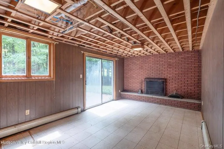 154 Marius Street, Kingston, NY, 3 Bedrooms Bedrooms, 7 Rooms Rooms,1 BathroomBathrooms,Residential,For Rent,Marius,0,1012143 154 Marius Street, Kingston, NY, 3 Bedrooms Bedrooms, 7 Rooms Rooms,1 BathroomBathrooms,Residential,For Rent,Marius,0,1012143