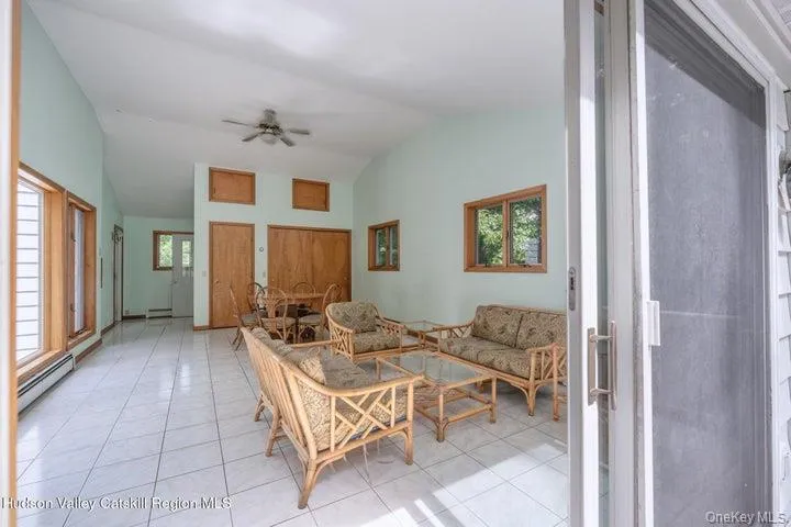 154 Marius Street, Kingston, NY, 3 Bedrooms Bedrooms, 7 Rooms Rooms,1 BathroomBathrooms,Residential,For Rent,Marius,0,1012143 154 Marius Street, Kingston, NY, 3 Bedrooms Bedrooms, 7 Rooms Rooms,1 BathroomBathrooms,Residential,For Rent,Marius,0,1012143