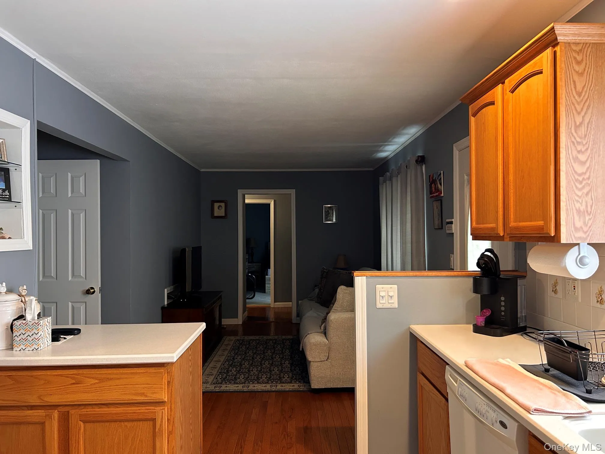 152 Grand Avenue, Brookhaven, NY, 3 Bedrooms Bedrooms, 6 Rooms Rooms,1 BathroomBathrooms,Residential,For Rent,Grand,0,1012144 152 Grand Avenue, Brookhaven, NY, 3 Bedrooms Bedrooms, 6 Rooms Rooms,1 BathroomBathrooms,Residential,For Rent,Grand,0,1012144