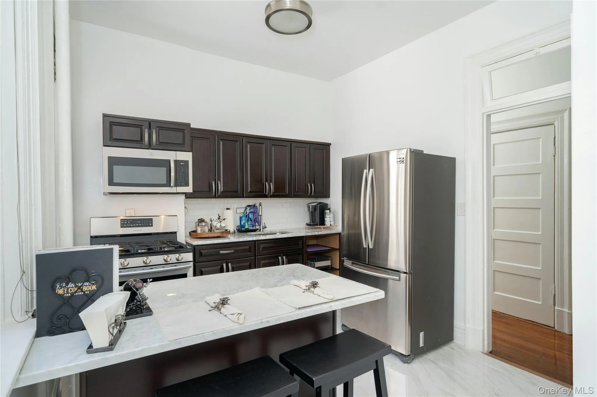 92 Hamilton Avenue, Yonkers, NY, 3 Bedrooms Bedrooms, 6 Rooms Rooms,1 BathroomBathrooms,Residential,For Rent,Hamilton,0,1012147 92 Hamilton Avenue, Yonkers, NY, 3 Bedrooms Bedrooms, 6 Rooms Rooms,1 BathroomBathrooms,Residential,For Rent,Hamilton,0,1012147