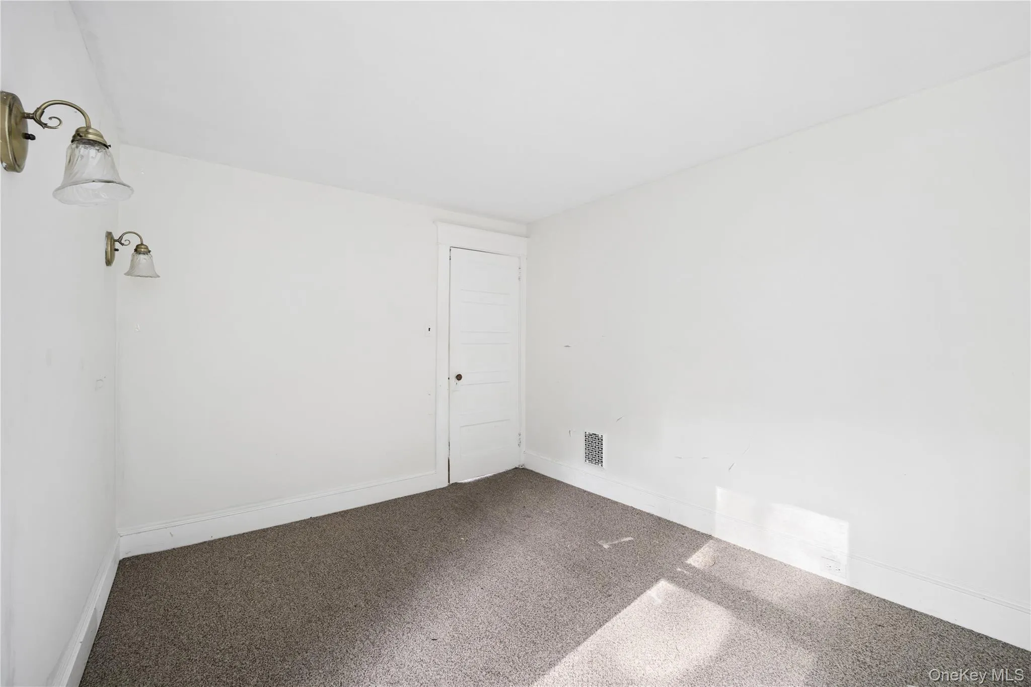 25 River Road, Orangetown, NY, 3 Bedrooms Bedrooms, 7 Rooms Rooms,1 BathroomBathrooms,Residential,For Rent,River,0,1012148 25 River Road, Orangetown, NY, 3 Bedrooms Bedrooms, 7 Rooms Rooms,1 BathroomBathrooms,Residential,For Rent,River,0,1012148