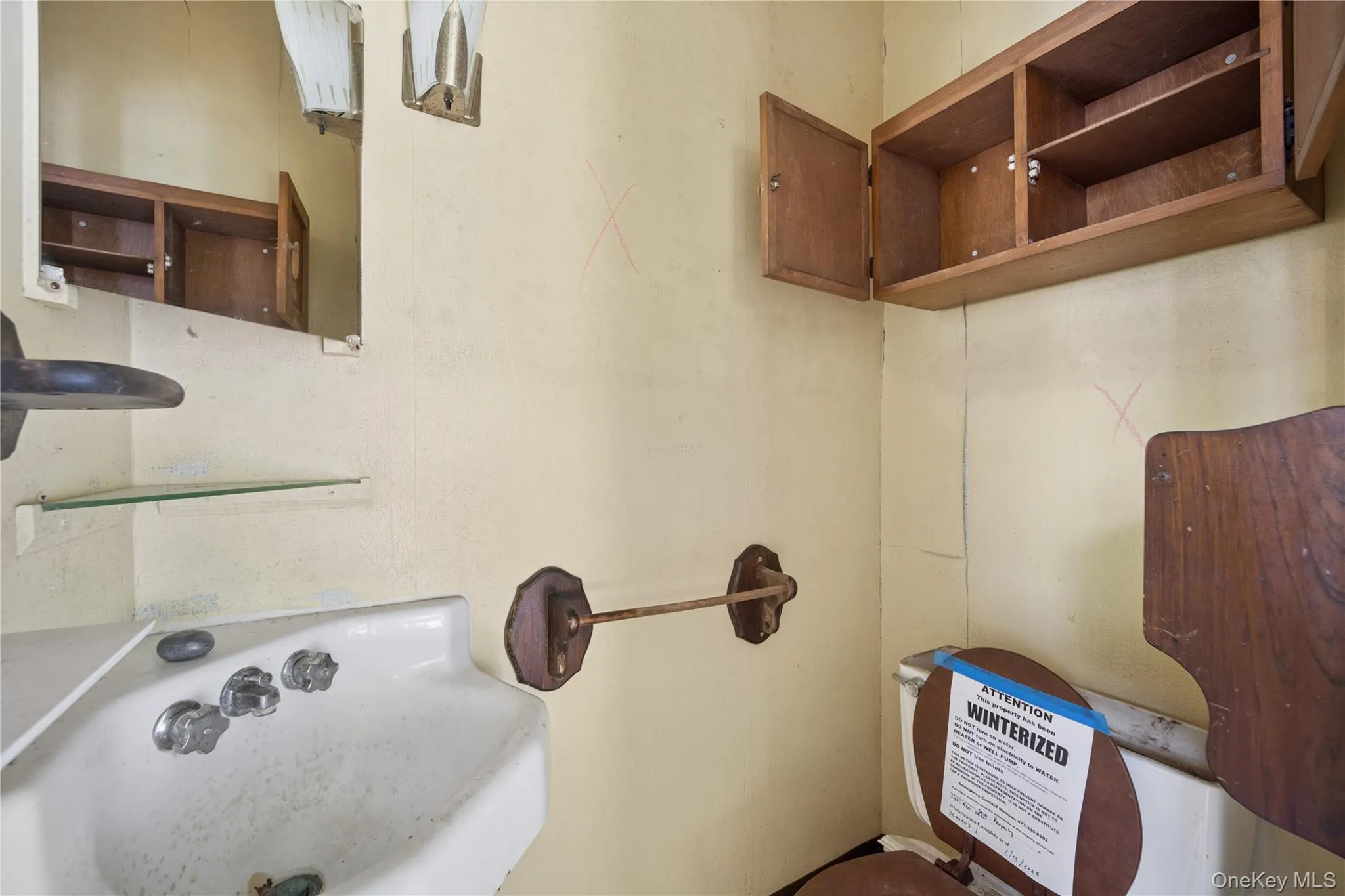 25 River Road, Orangetown, NY, 3 Bedrooms Bedrooms, 7 Rooms Rooms,1 BathroomBathrooms,Residential,For Rent,River,0,1012148 25 River Road, Orangetown, NY, 3 Bedrooms Bedrooms, 7 Rooms Rooms,1 BathroomBathrooms,Residential,For Rent,River,0,1012148