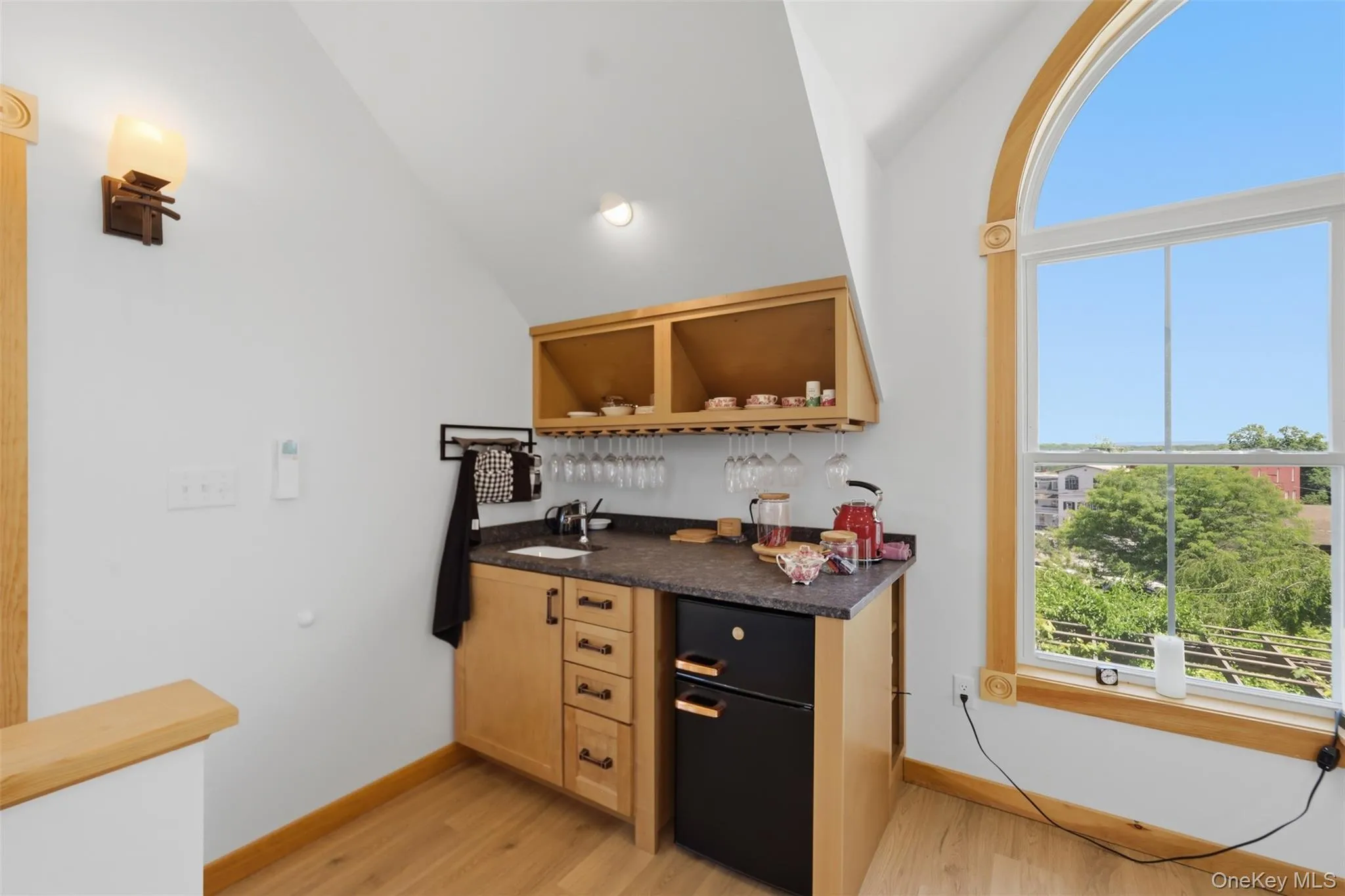 5 West Street, Marlboro, NY, 5 Bedrooms Bedrooms, 9 Rooms Rooms,5 BathroomsBathrooms,Residential,For Rent,West,0,1012150 5 West Street, Marlboro, NY, 5 Bedrooms Bedrooms, 9 Rooms Rooms,5 BathroomsBathrooms,Residential,For Rent,West,0,1012150