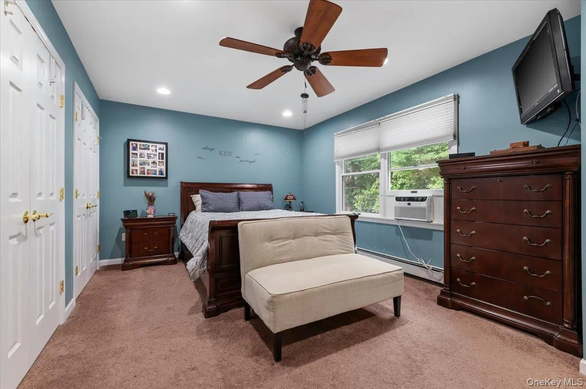 7 Maple Avenue, Brookhaven, NY, 4 Bedrooms Bedrooms, 8 Rooms Rooms,2 BathroomsBathrooms,Residential,For Rent,Maple,0,1012152 7 Maple Avenue, Brookhaven, NY, 4 Bedrooms Bedrooms, 8 Rooms Rooms,2 BathroomsBathrooms,Residential,For Rent,Maple,0,1012152
