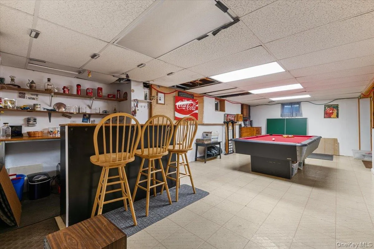 7 Maple Avenue, Brookhaven, NY, 4 Bedrooms Bedrooms, 8 Rooms Rooms,2 BathroomsBathrooms,Residential,For Rent,Maple,0,1012152 7 Maple Avenue, Brookhaven, NY, 4 Bedrooms Bedrooms, 8 Rooms Rooms,2 BathroomsBathrooms,Residential,For Rent,Maple,0,1012152